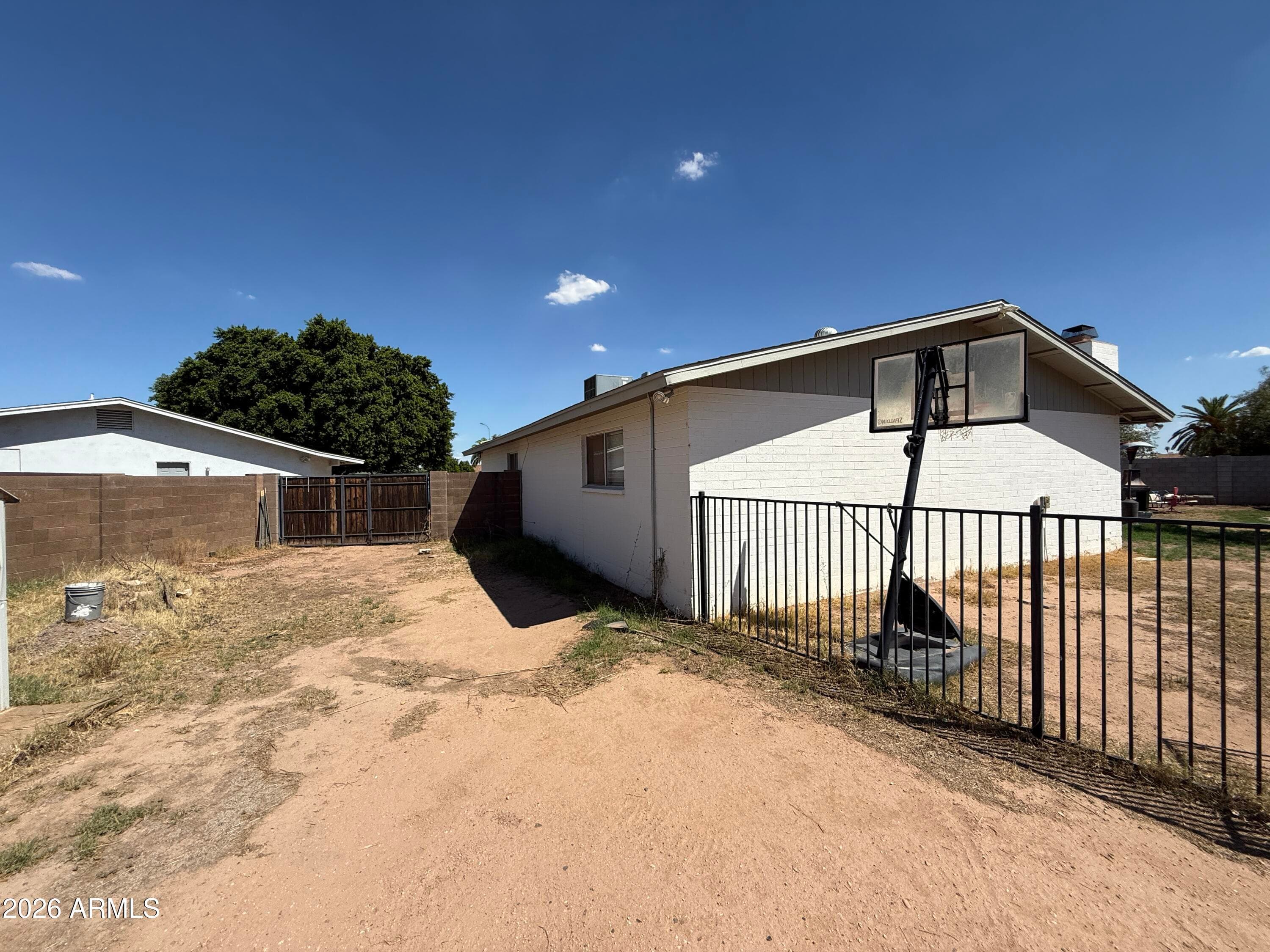 1510 E DOLPHIN Avenue, Mesa, AZ 85204 — photo 30 of 34