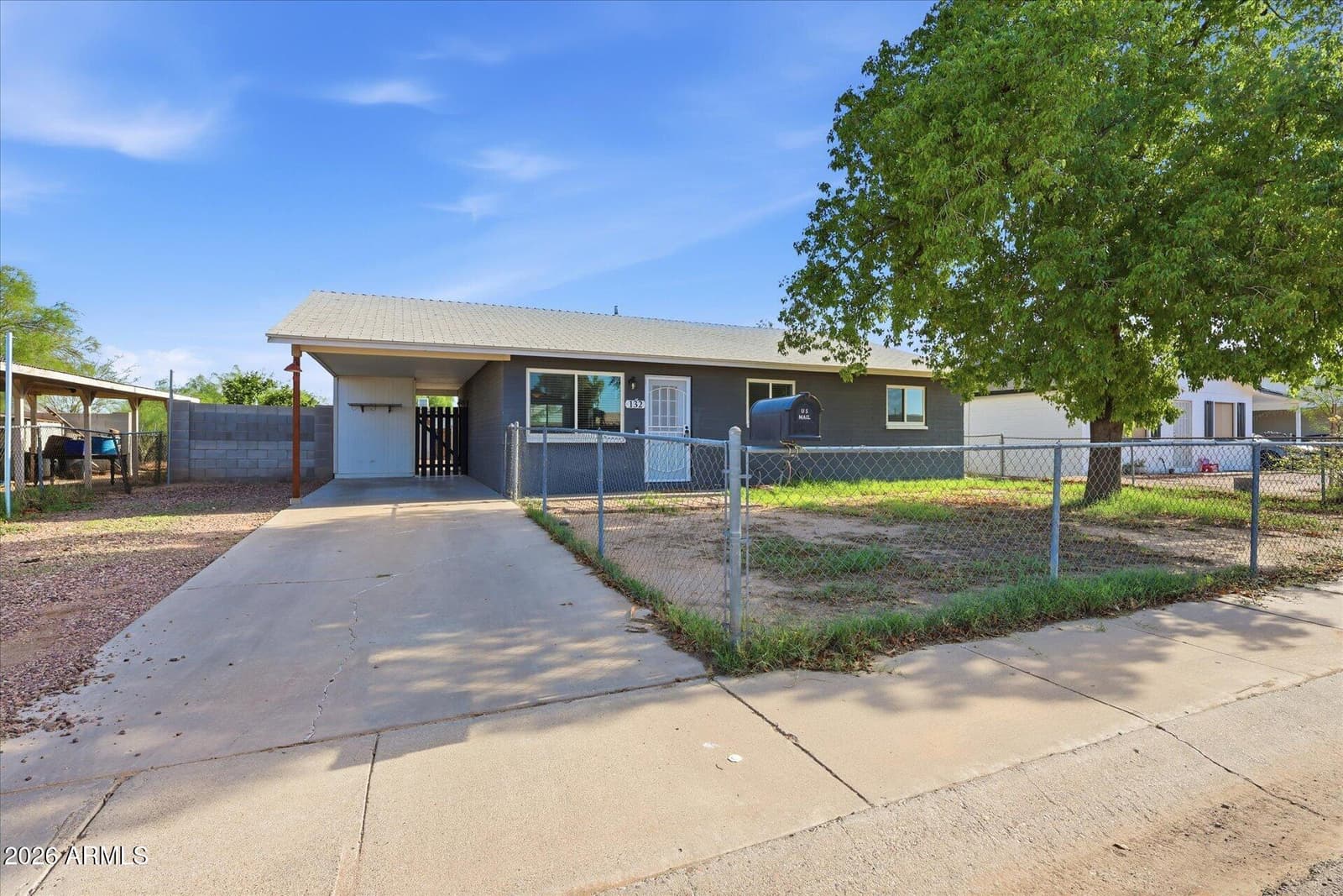 132 W BARRUS Place, Casa Grande, AZ 85122