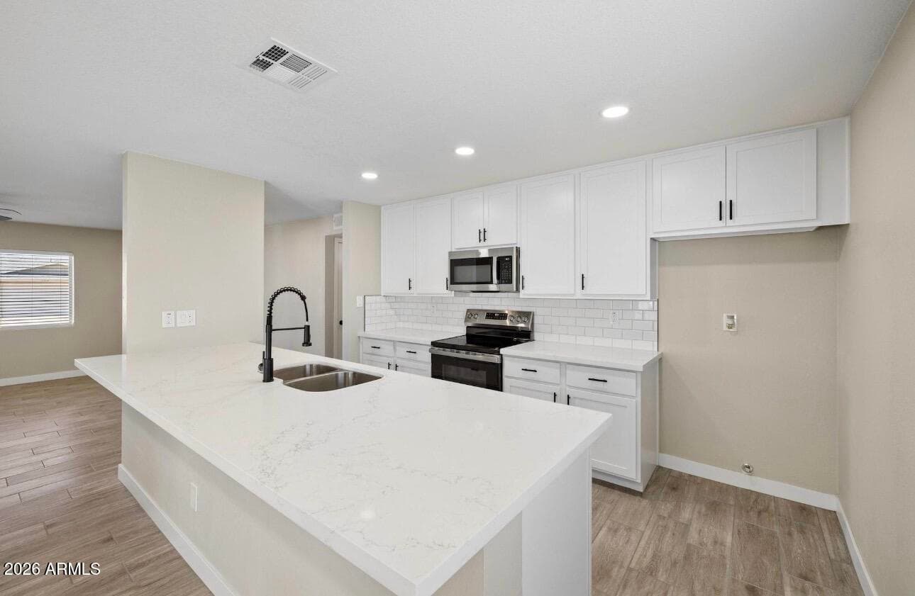 11810 S COCONINO Street, Phoenix, AZ 85044 — photo 12 of 32