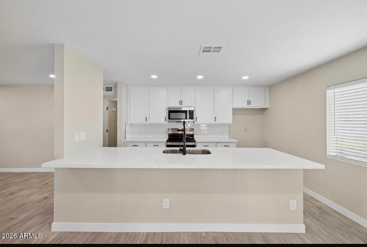 11810 S COCONINO Street, Phoenix, AZ 85044 — photo 13 of 32