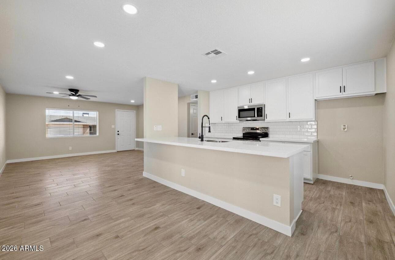11810 S COCONINO Street, Phoenix, AZ 85044 — photo 11 of 32