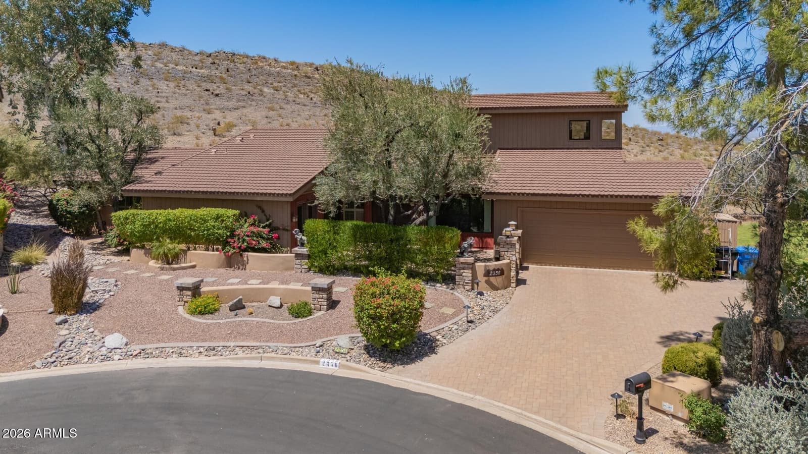 2356 E CHERYL Drive, Phoenix, AZ 85028 — photo 1 of 59