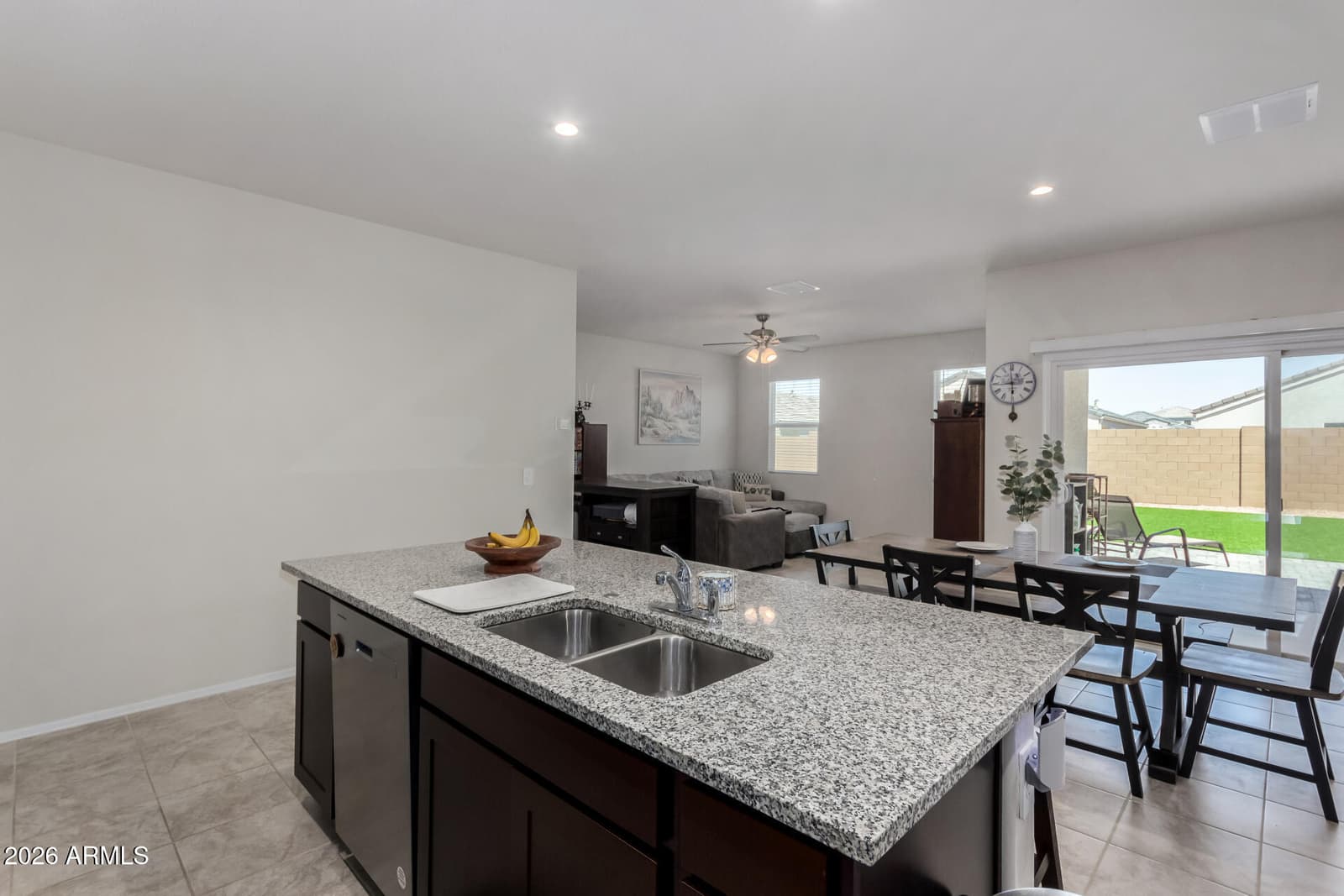5146 E DIATOMITE Drive, San Tan Valley, AZ 85143 — photo 13 of 34