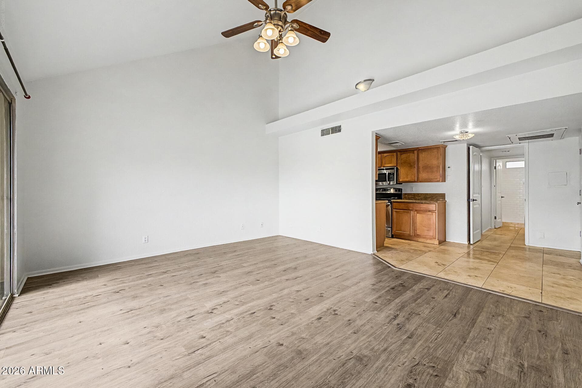 3807 N 30TH Street 3, Phoenix, AZ 85016 — photo 9 of 21