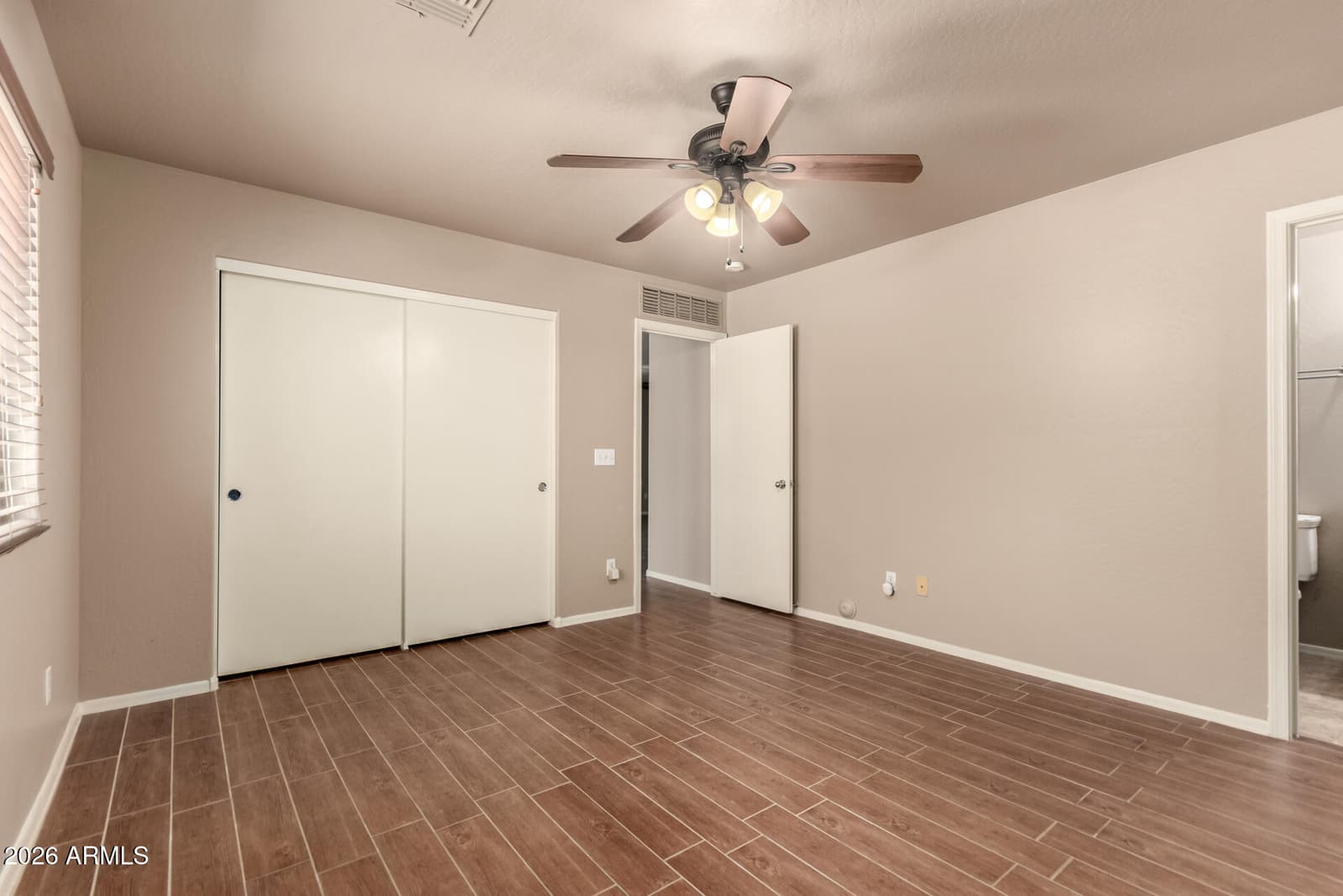 7917 W NAPOLI Street, Phoenix, AZ 85043 — photo 10 of 16