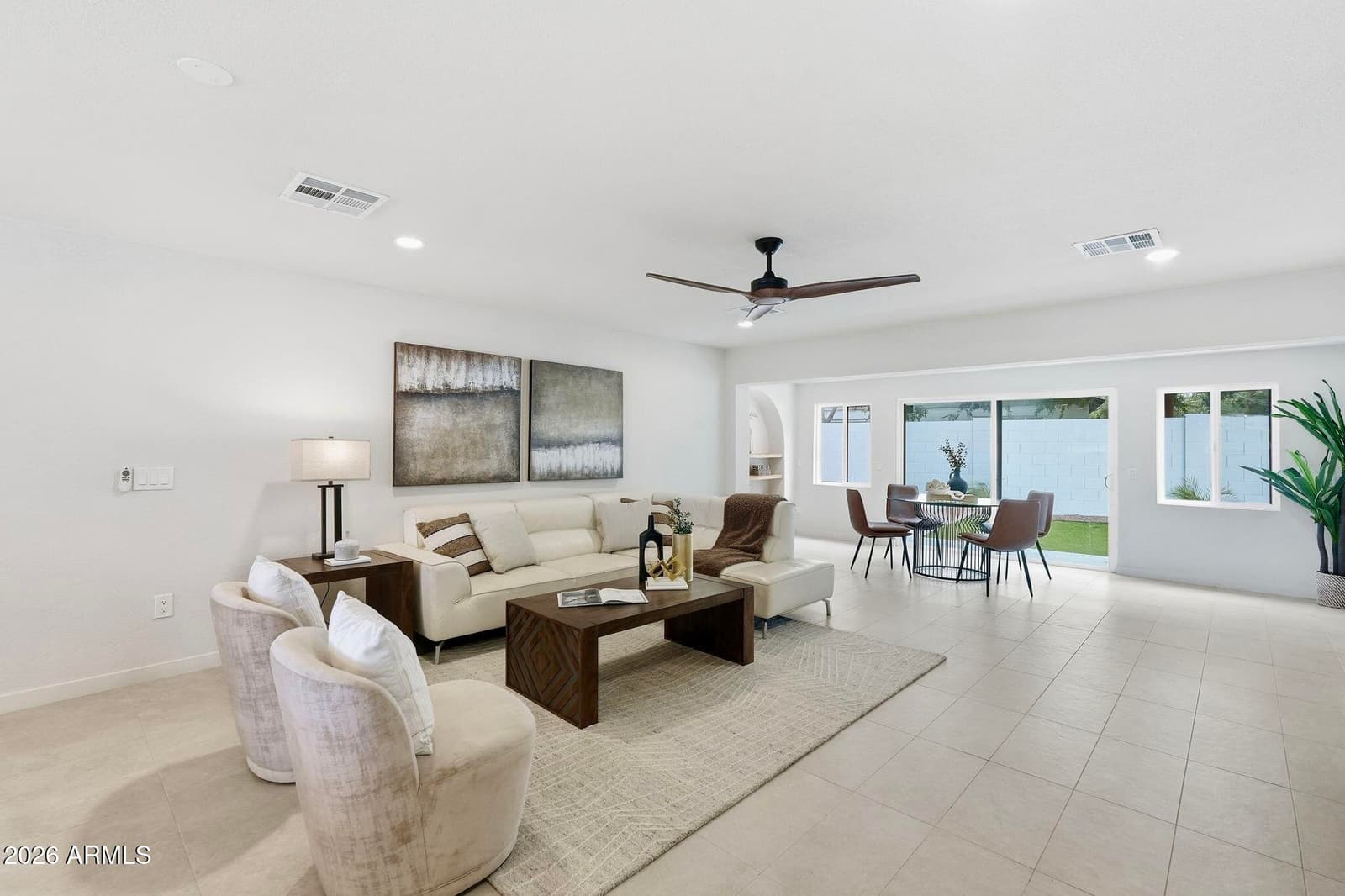 524 W HARMONT Drive, Phoenix, AZ 85021 — photo 9 of 46