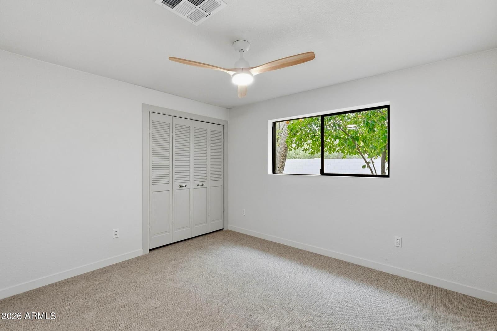 524 W HARMONT Drive, Phoenix, AZ 85021 — photo 36 of 46