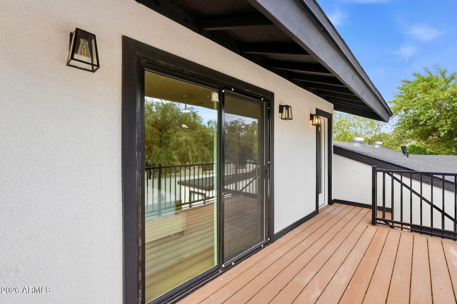 524 W HARMONT Drive, Phoenix, AZ 85021 — photo 43 of 46