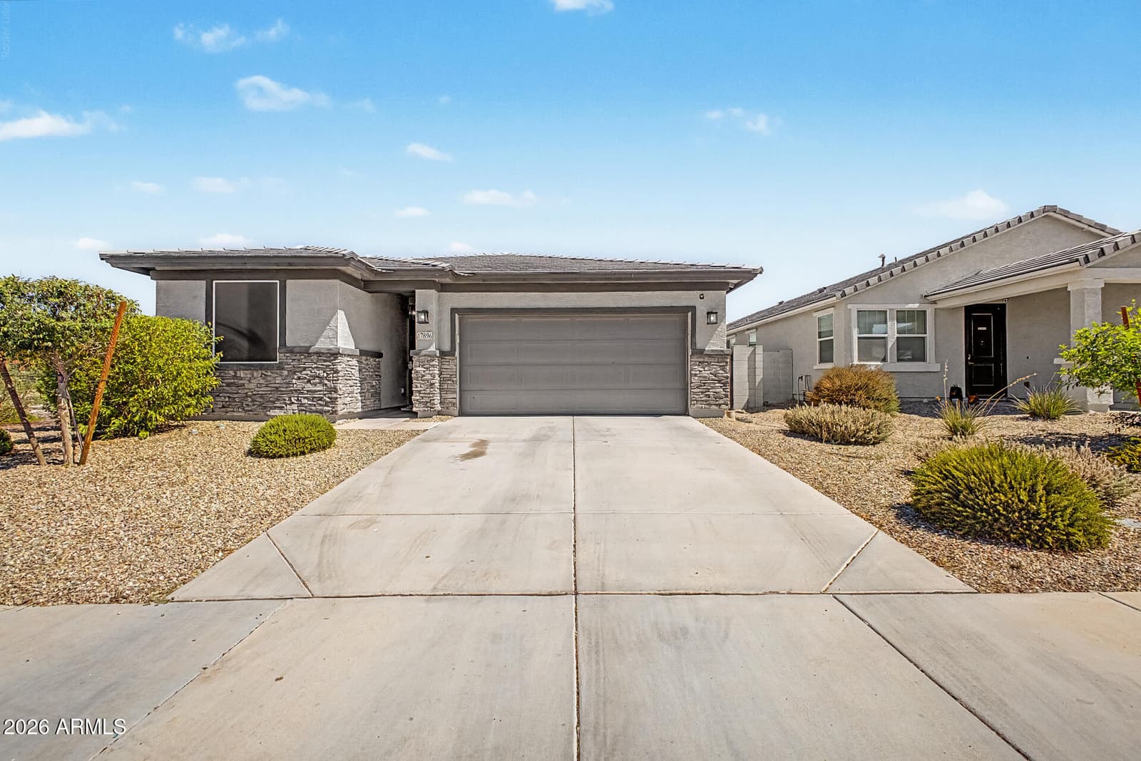17896 W DALEY Lane, Surprise, AZ 85387 — photo 2 of 29