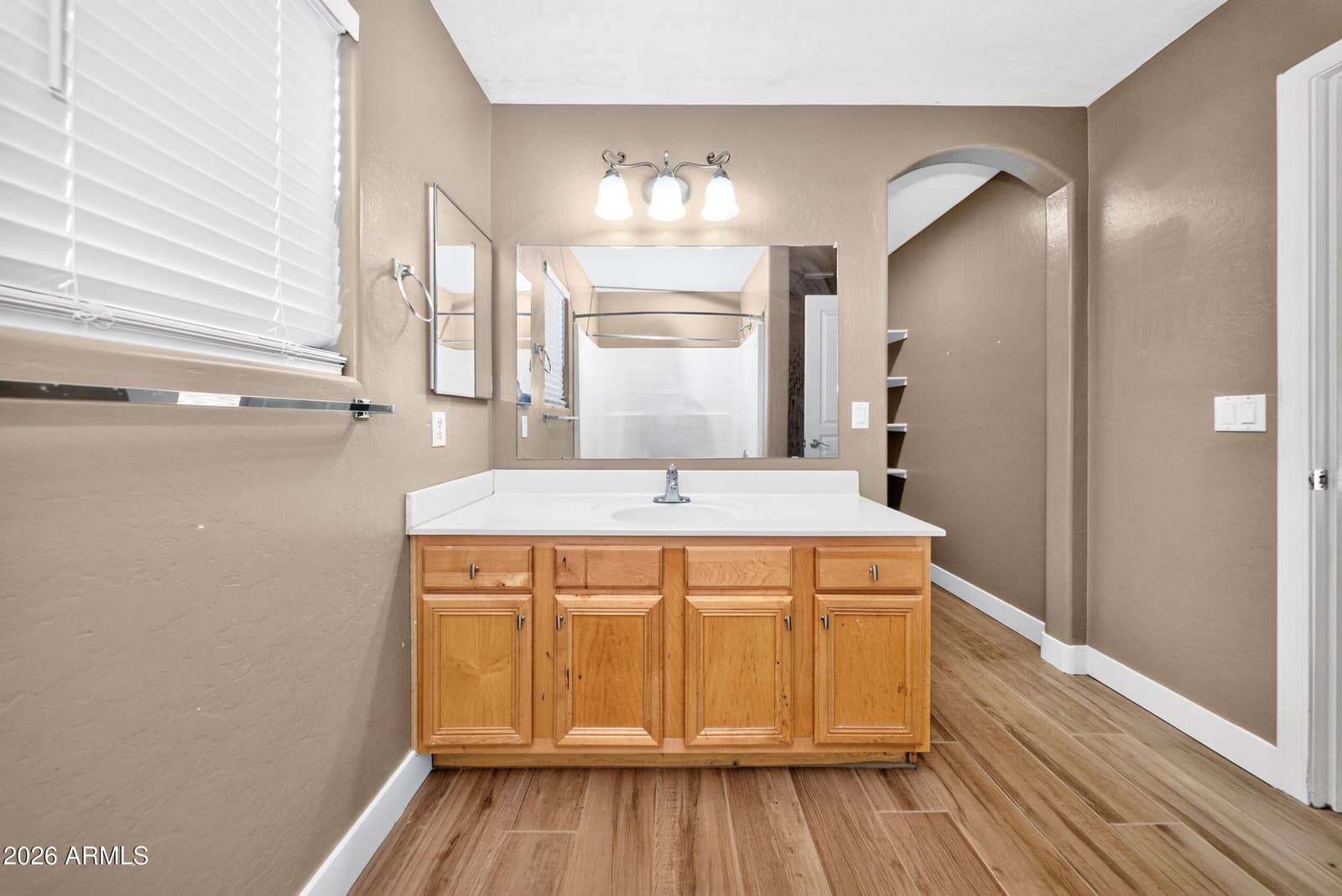 6632 S 18TH Drive, Phoenix, AZ 85041 — photo 17 of 34