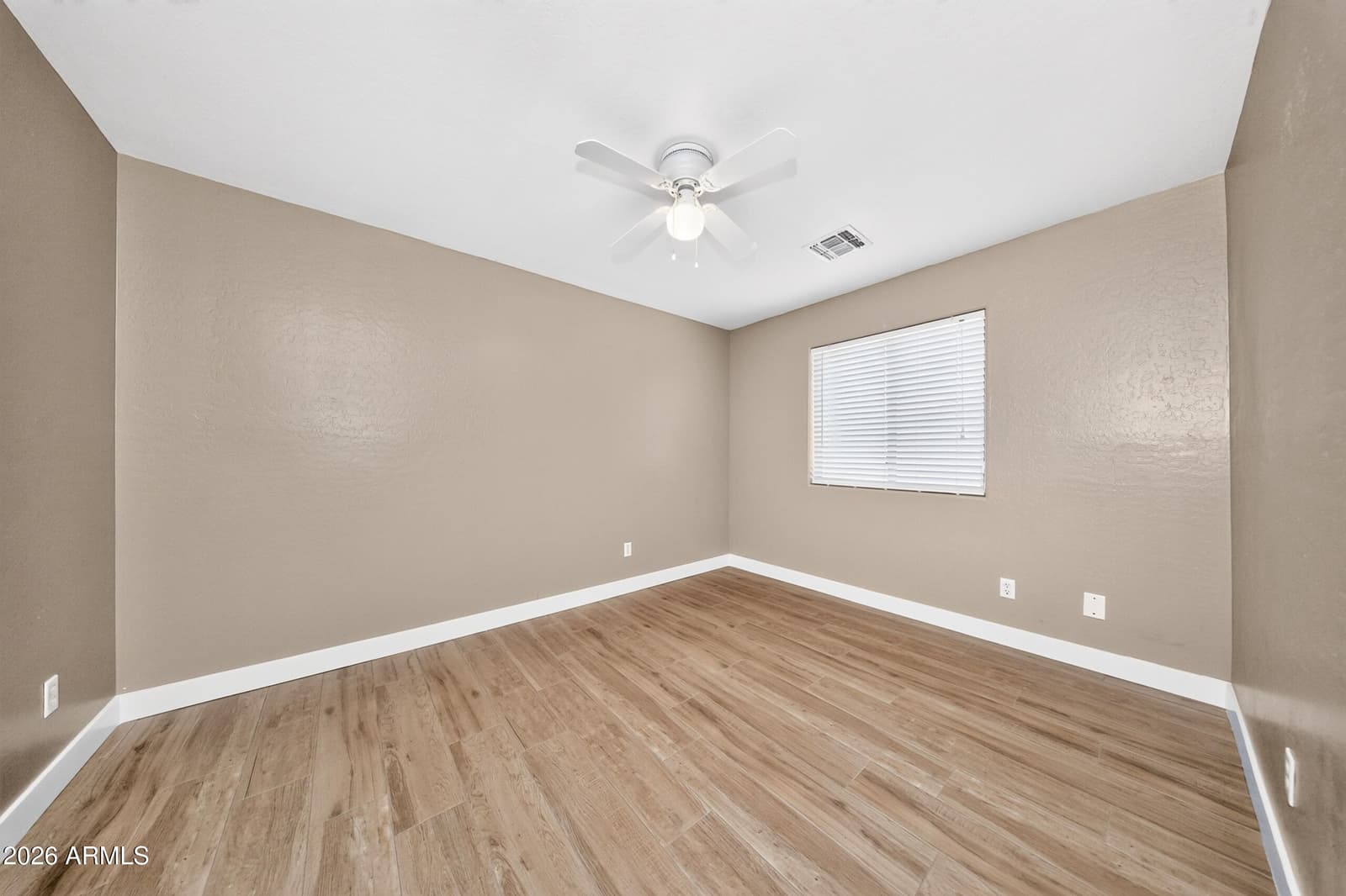 6632 S 18TH Drive, Phoenix, AZ 85041 — photo 20 of 34
