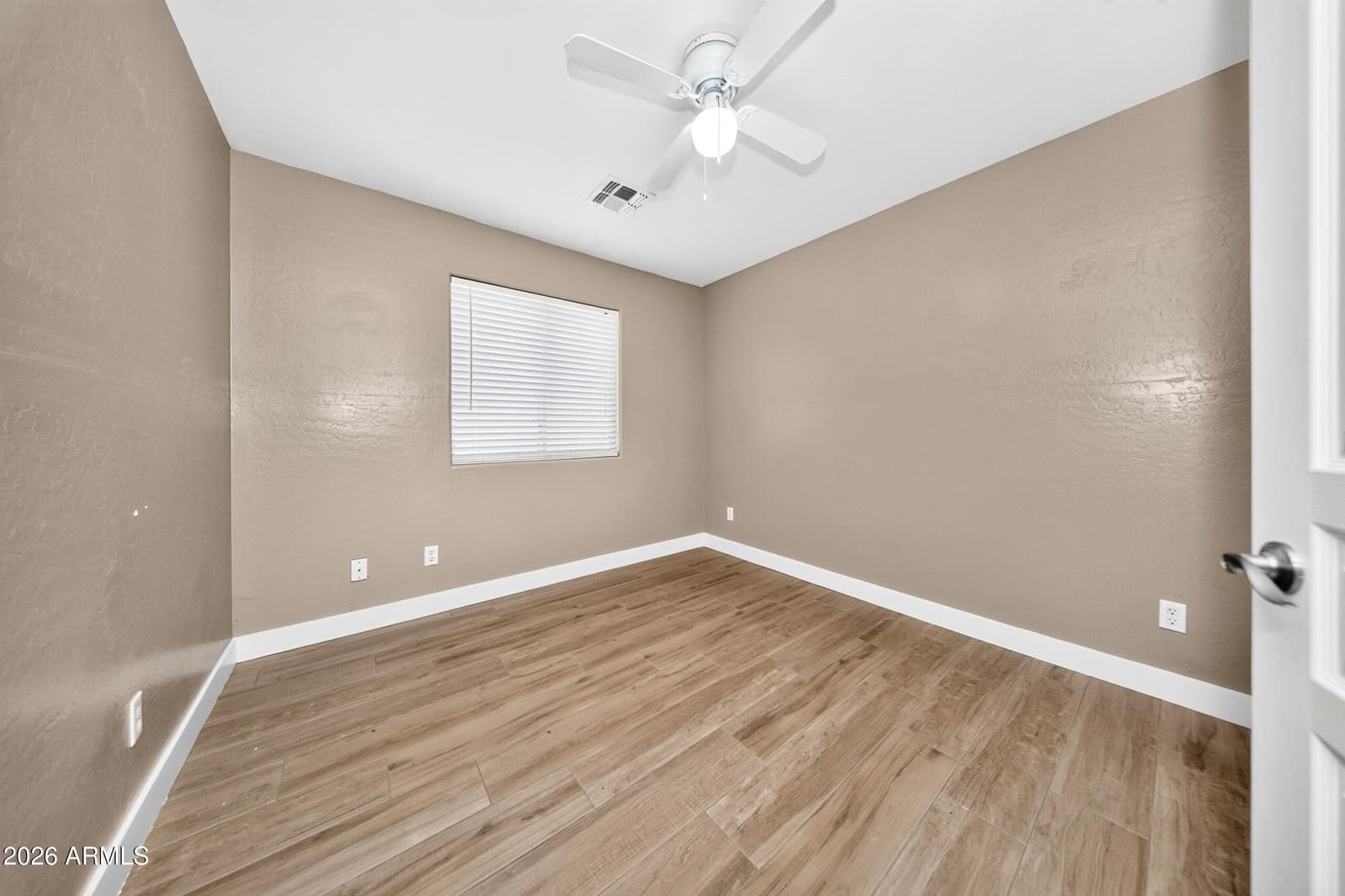 6632 S 18TH Drive, Phoenix, AZ 85041 — photo 21 of 34