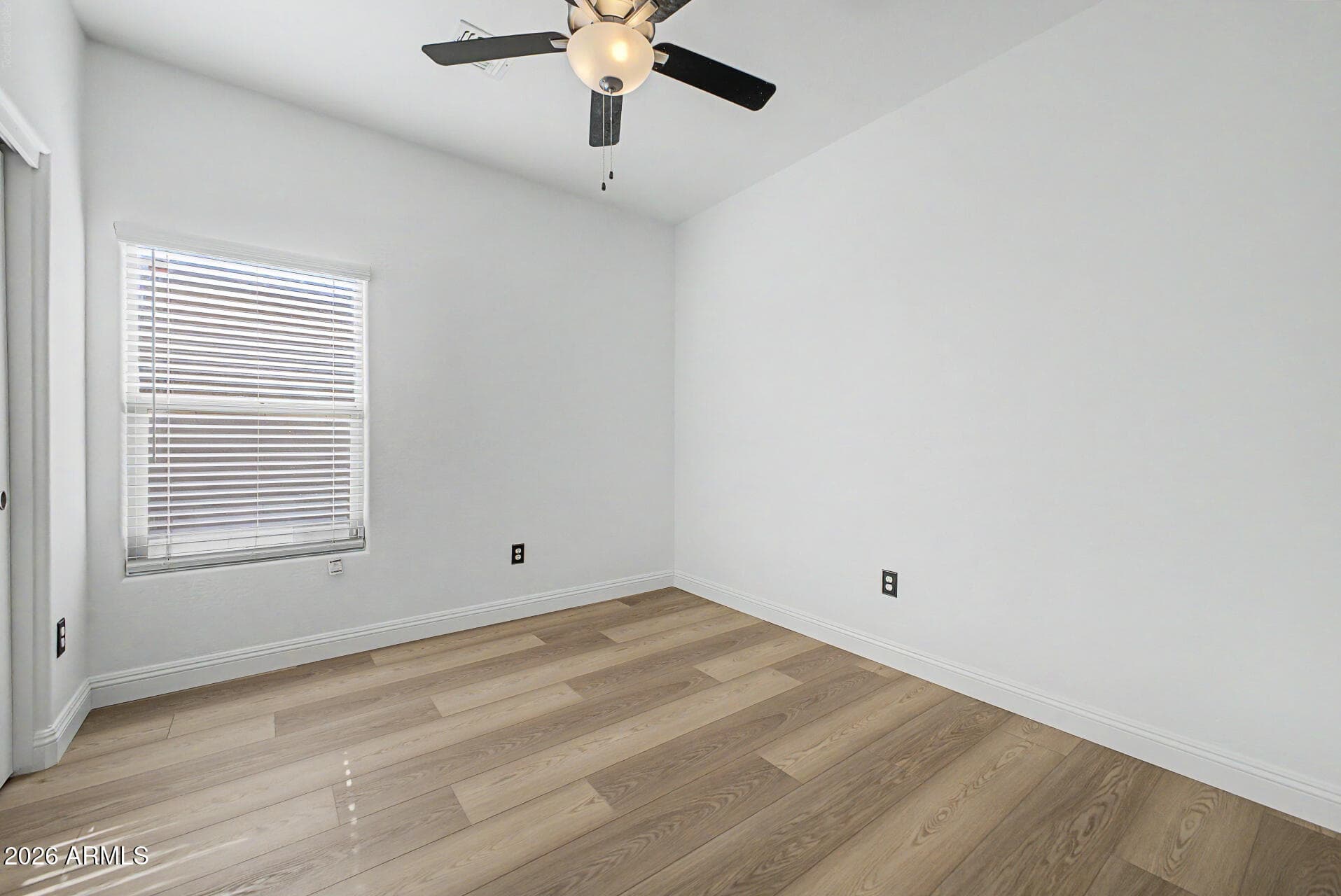 2552 E ATLANTA Avenue, Phoenix, AZ 85040 — photo 25 of 33