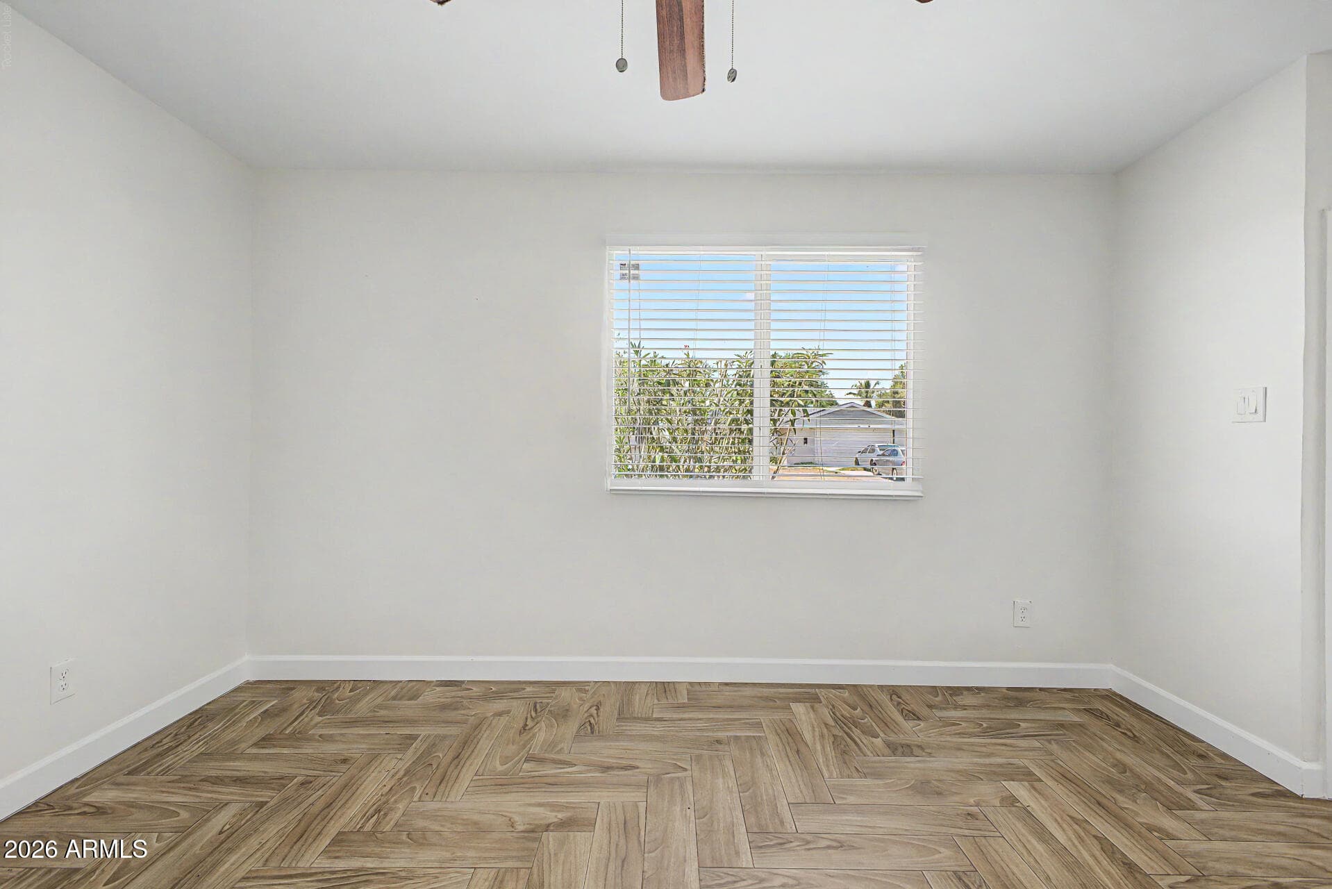6521 W TURNEY Avenue, Phoenix, AZ 85033 — photo 23 of 45