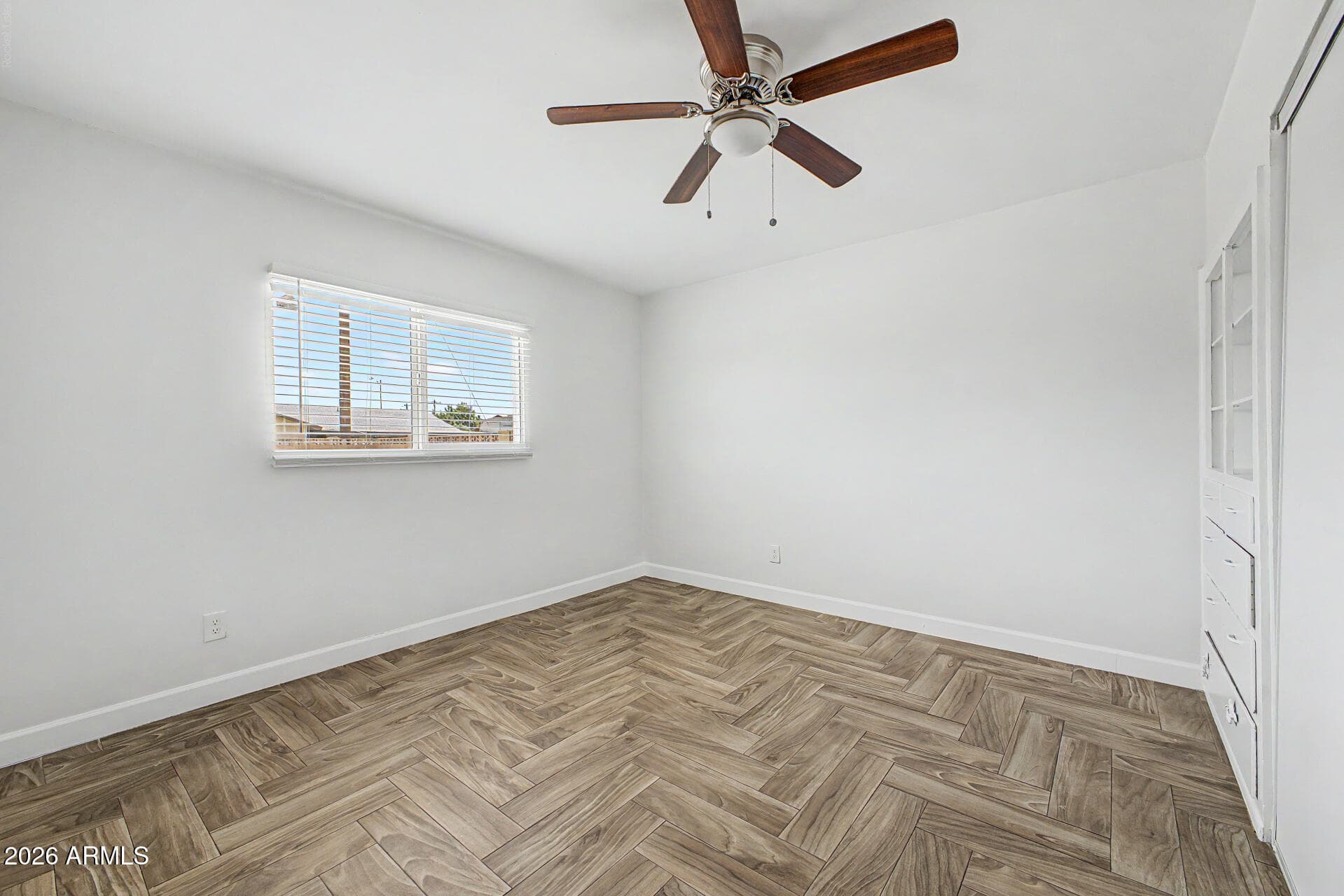 6521 W TURNEY Avenue, Phoenix, AZ 85033 — photo 32 of 45