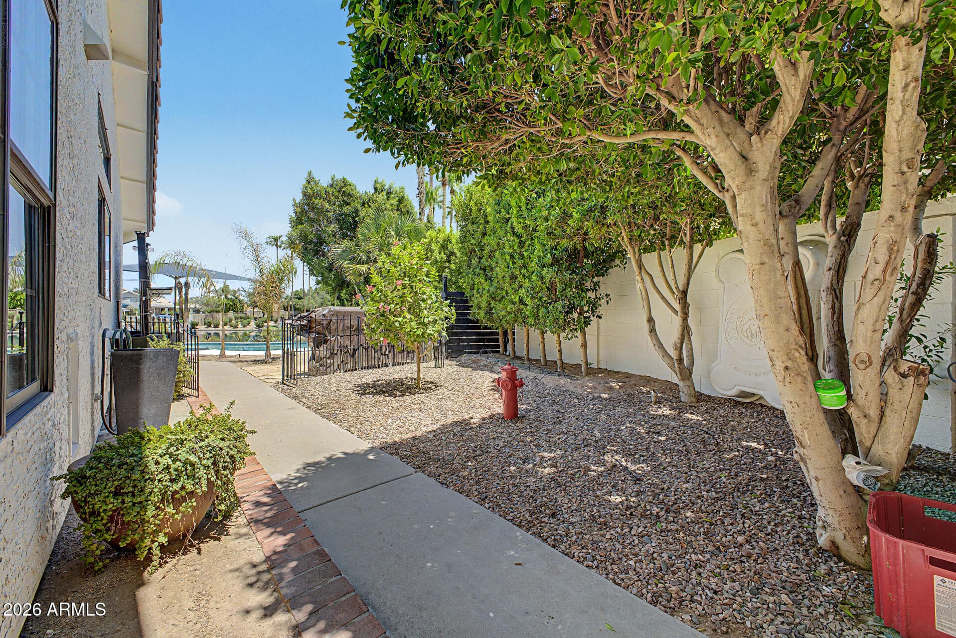 926 W COAST Drive, Gilbert, AZ 85233 — photo 37 of 75