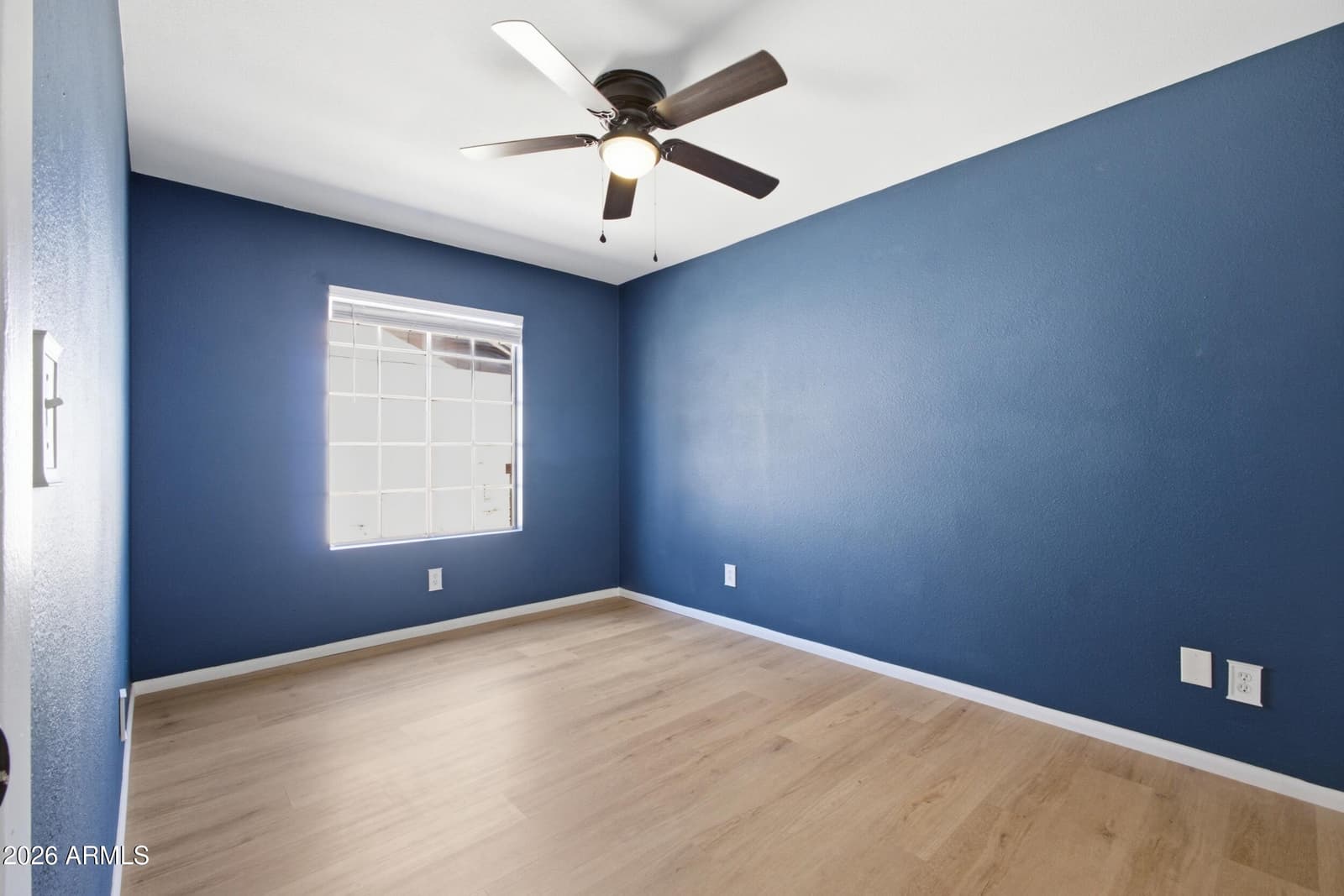 8520 W PALM Lane 1130, Phoenix, AZ 85037 — photo 14 of 37