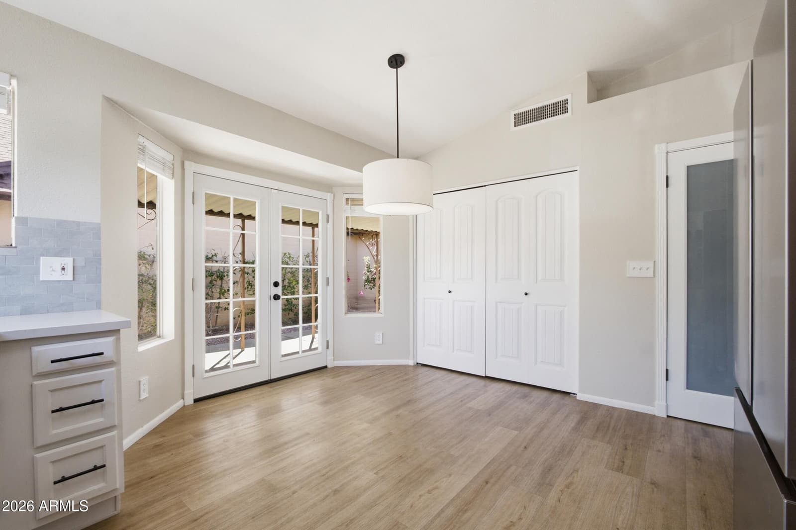 8520 W PALM Lane 1130, Phoenix, AZ 85037 — photo 10 of 37