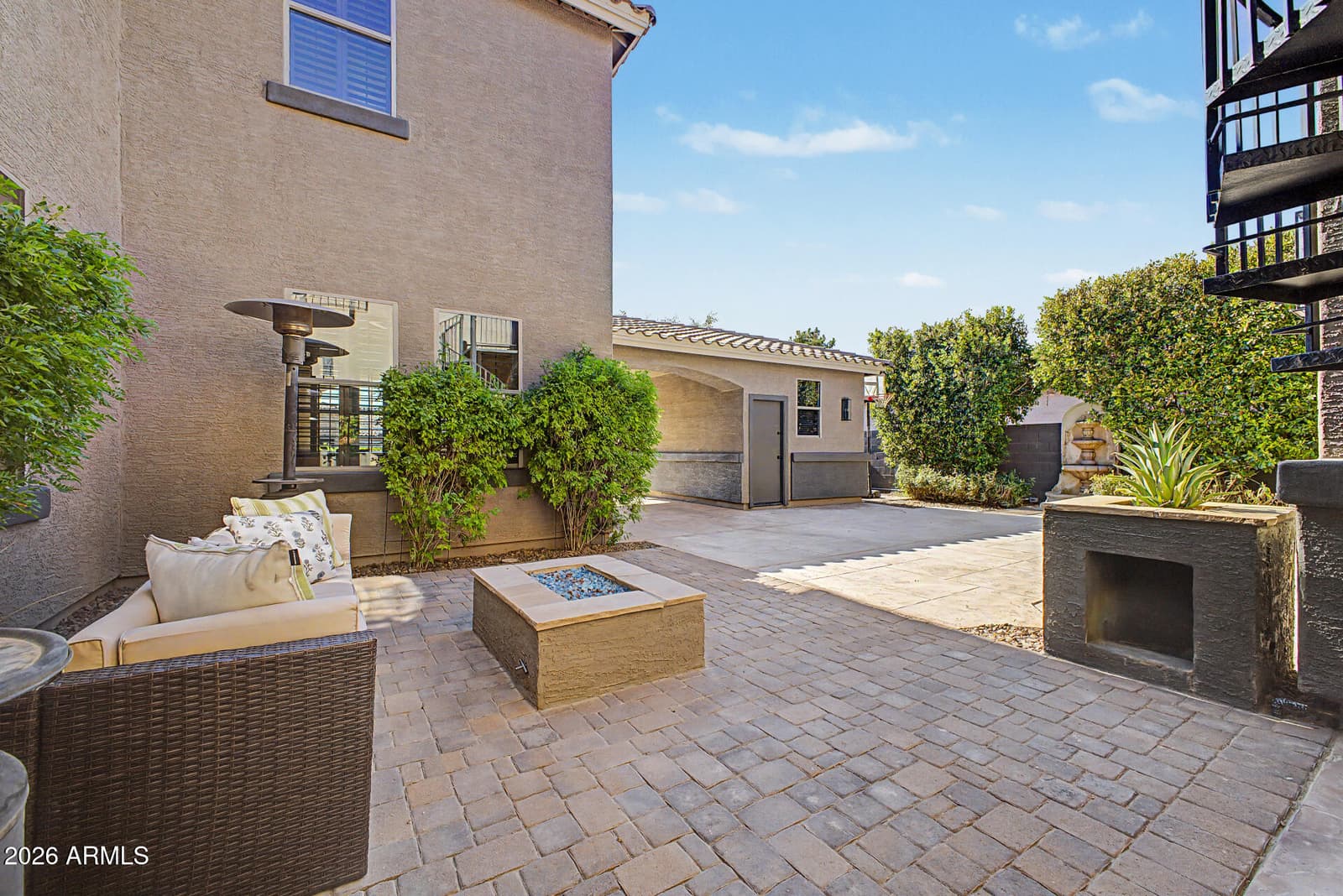 425 S CAMELLIA Drive, Chandler, AZ 85225 — photo 8 of 65
