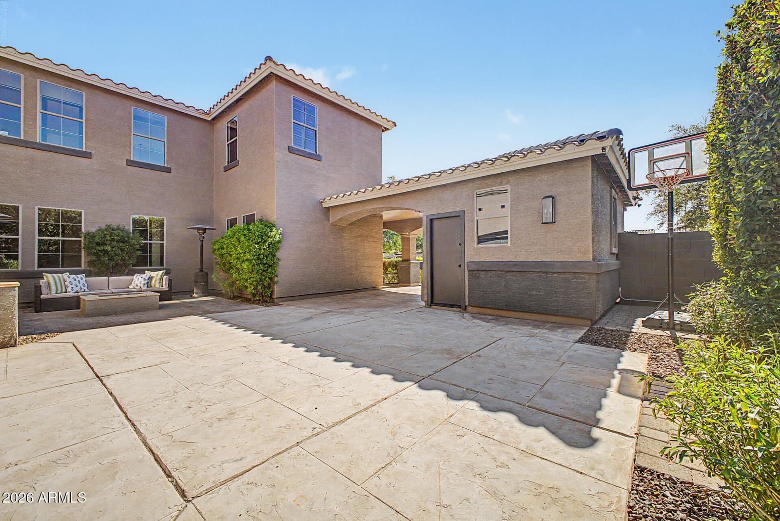 425 S CAMELLIA Drive, Chandler, AZ 85225 — photo 9 of 65