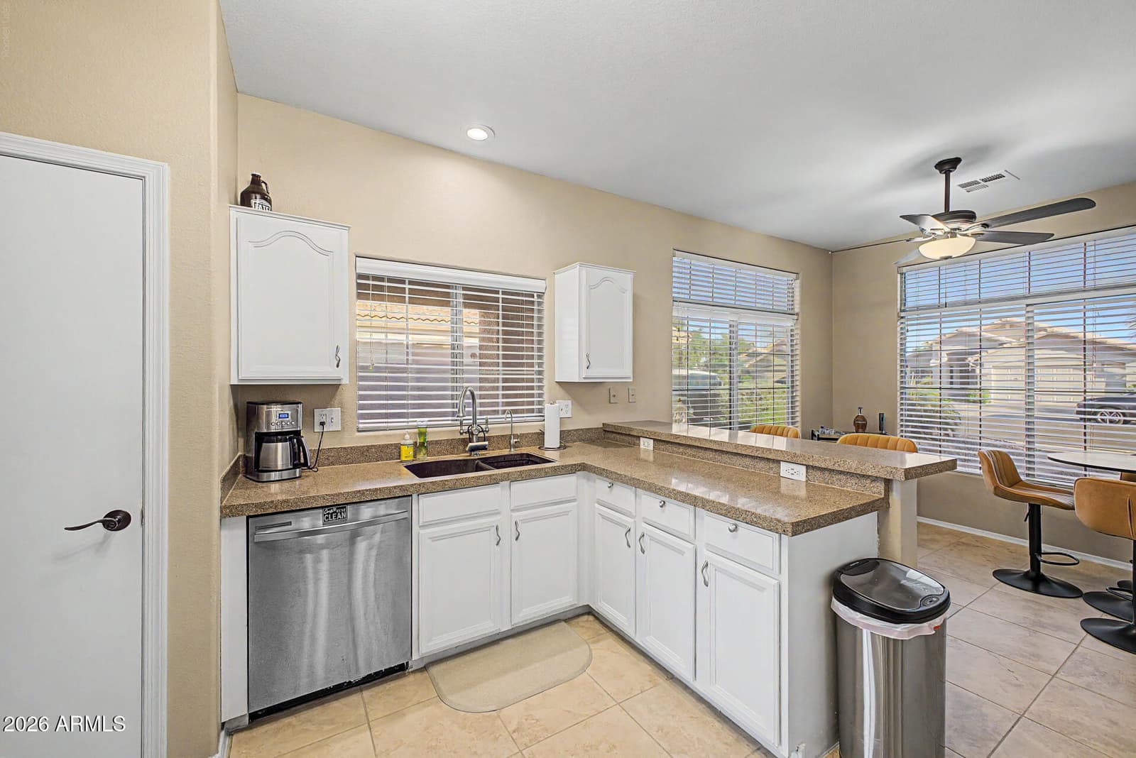 1044 W HEATHER Avenue, Gilbert, AZ 85233 — photo 11 of 26