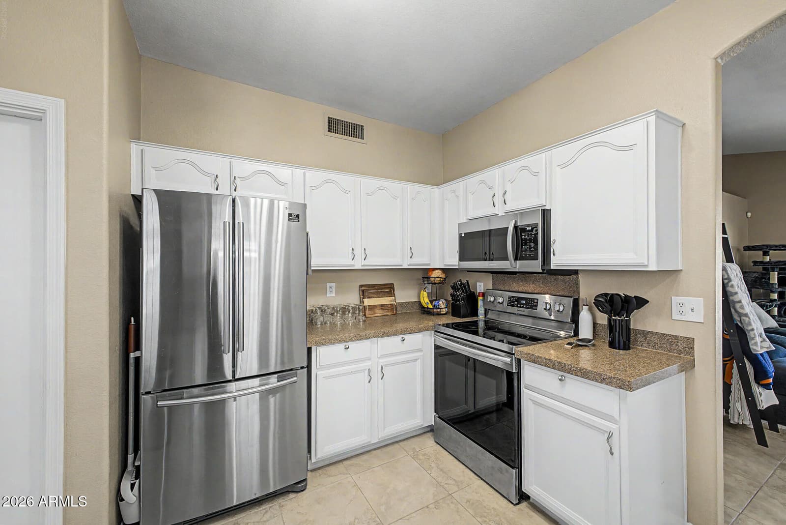 1044 W HEATHER Avenue, Gilbert, AZ 85233 — photo 12 of 26