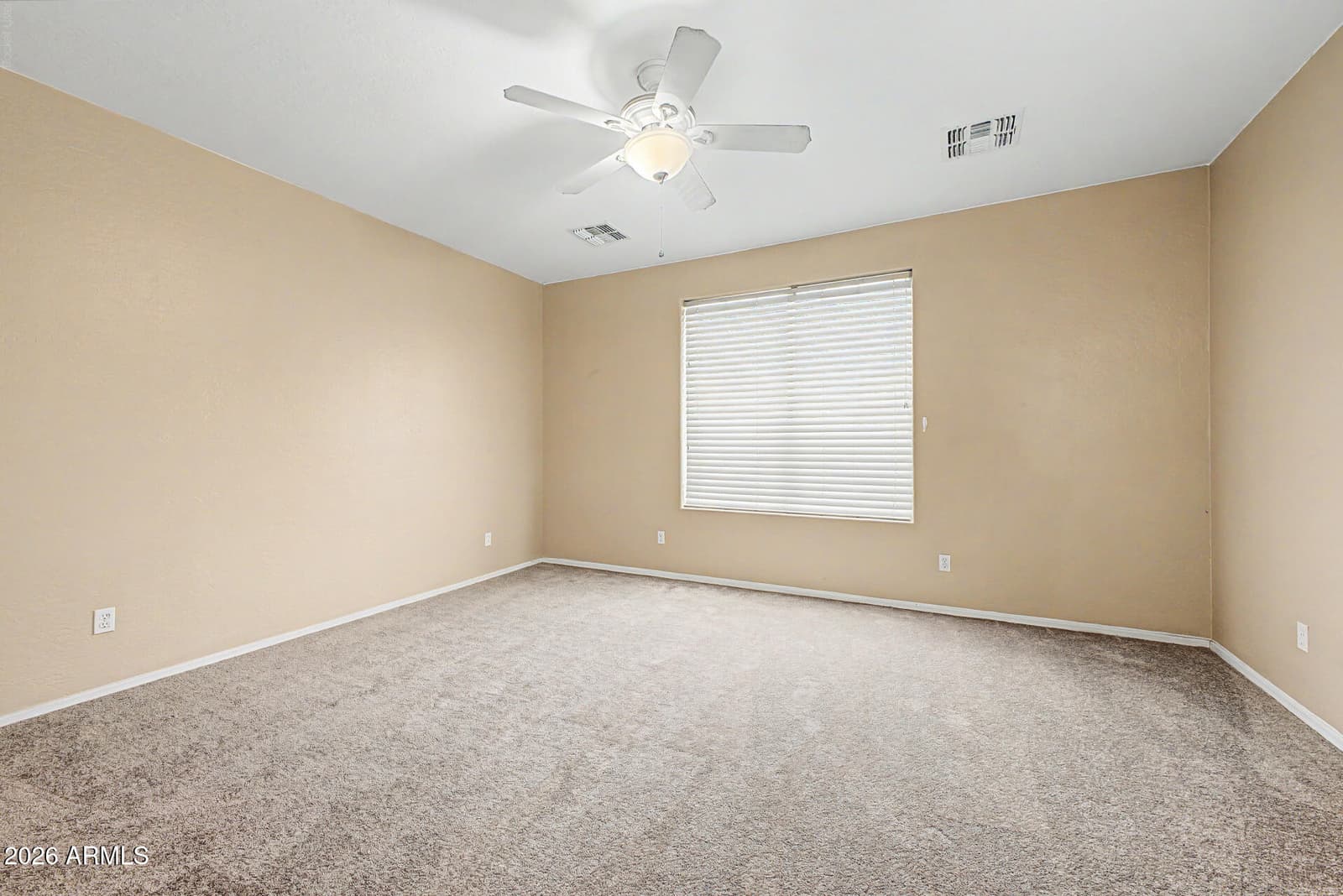 6611 S 25TH Drive, Phoenix, AZ 85041 — photo 13 of 27