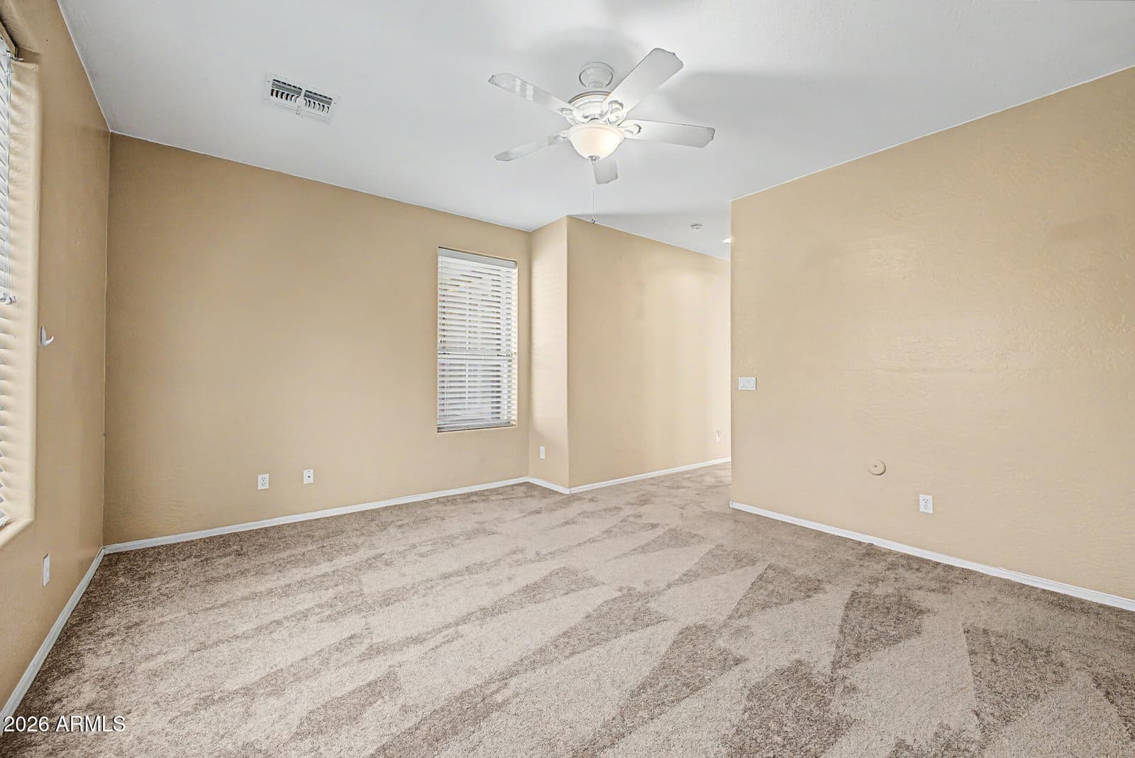 6611 S 25TH Drive, Phoenix, AZ 85041 — photo 15 of 27
