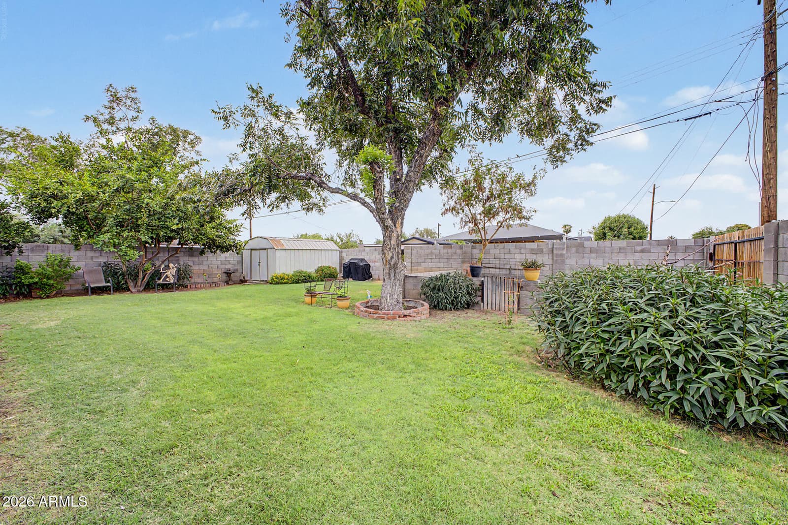 5402 W NORTHVIEW Avenue, Glendale, AZ 85301 — photo 19 of 36