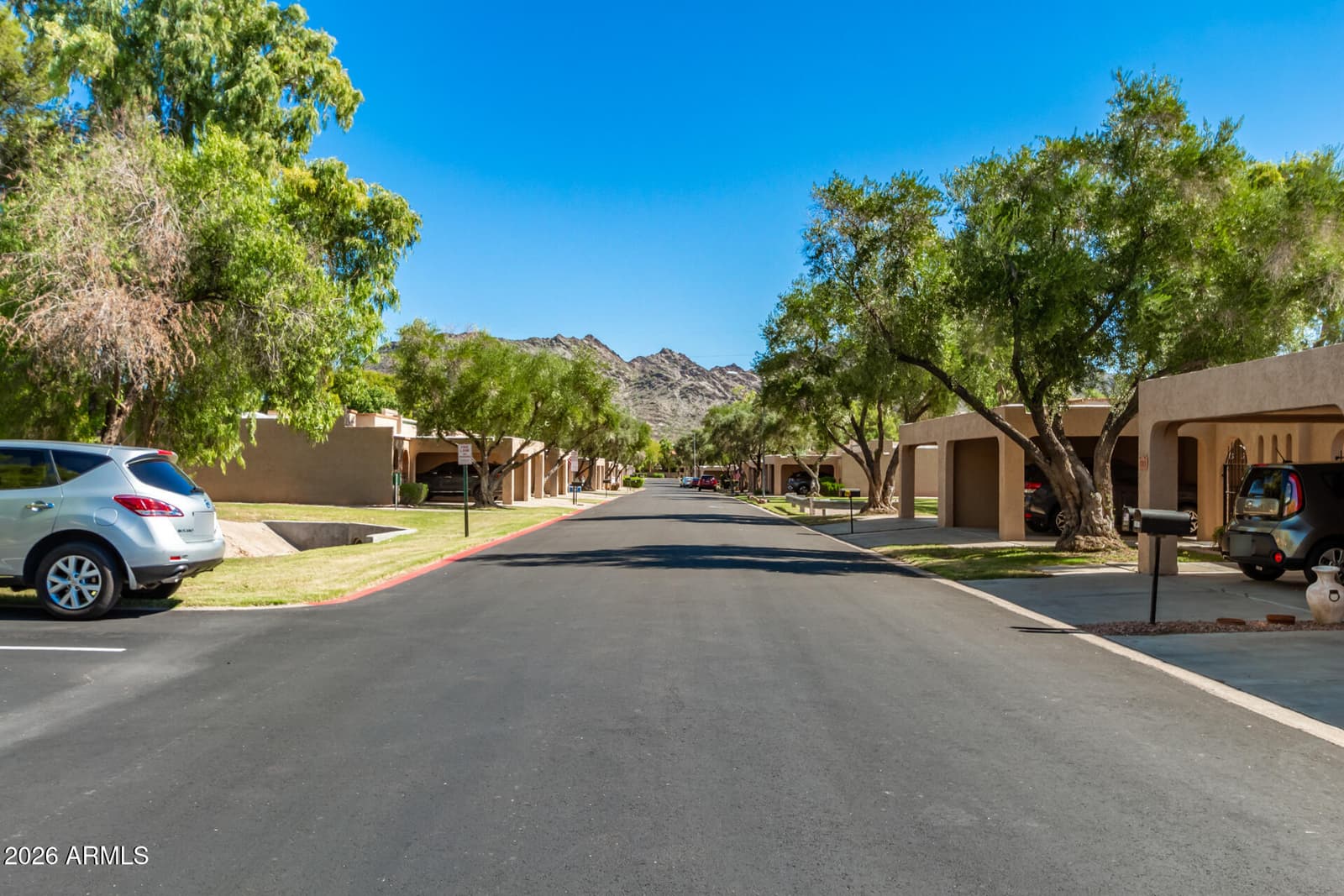 1121 E COCHISE Drive, Phoenix, AZ 85020 — photo 34 of 37