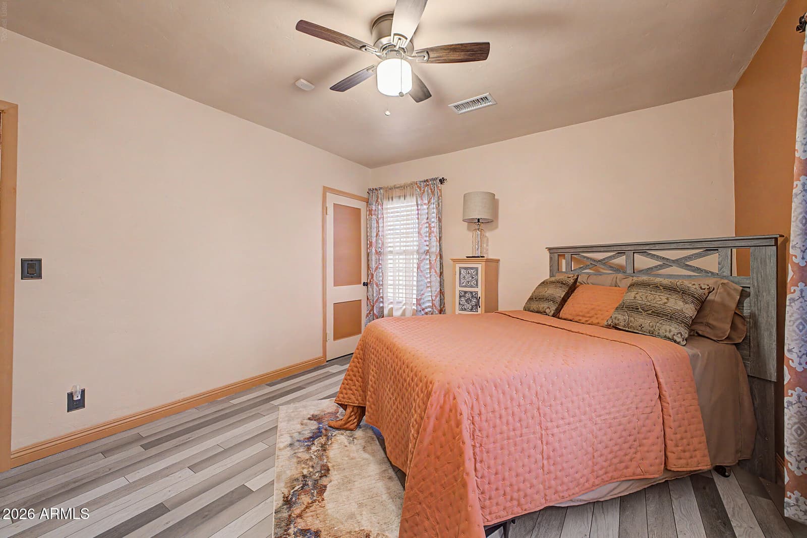 5402 W NORTHVIEW Avenue, Glendale, AZ 85301 — photo 32 of 36