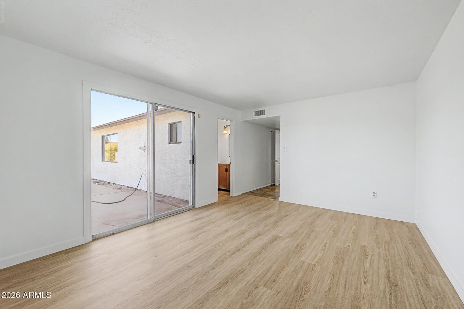 6142 W CYPRESS Street, Phoenix, AZ 85035 — photo 16 of 32