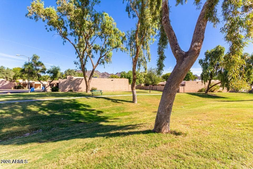 1121 E COCHISE Drive, Phoenix, AZ 85020 — photo 33 of 37