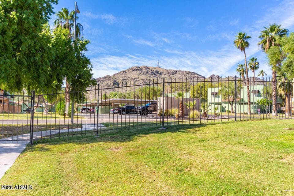 1121 E COCHISE Drive, Phoenix, AZ 85020 — photo 29 of 37