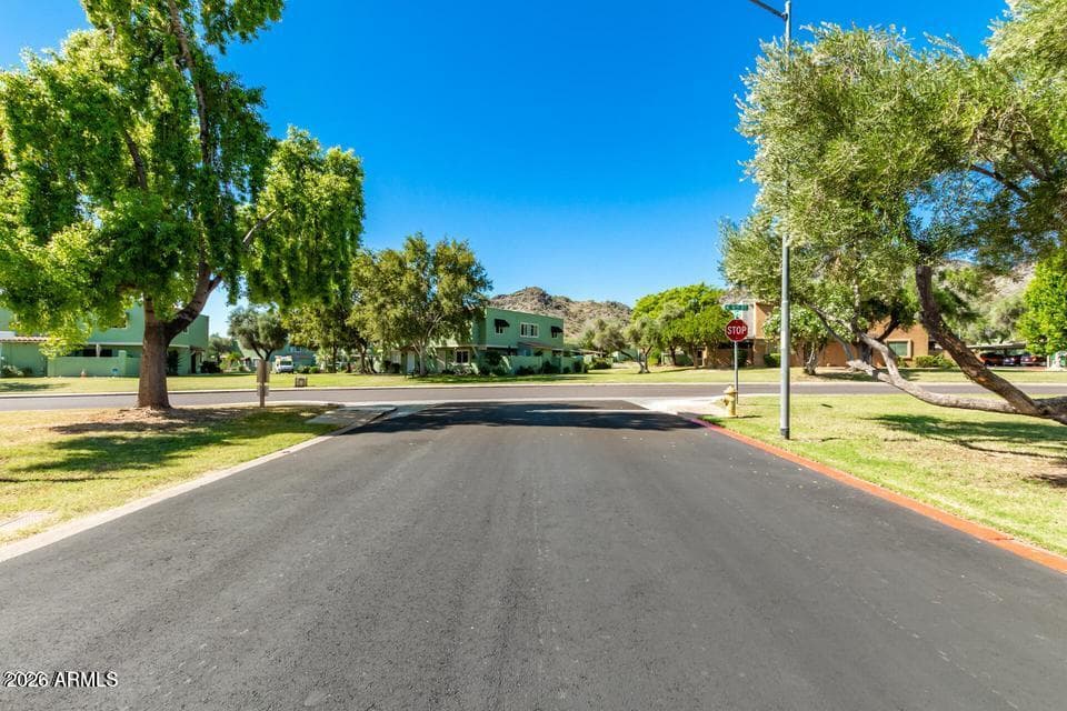 1121 E COCHISE Drive, Phoenix, AZ 85020 — photo 35 of 37