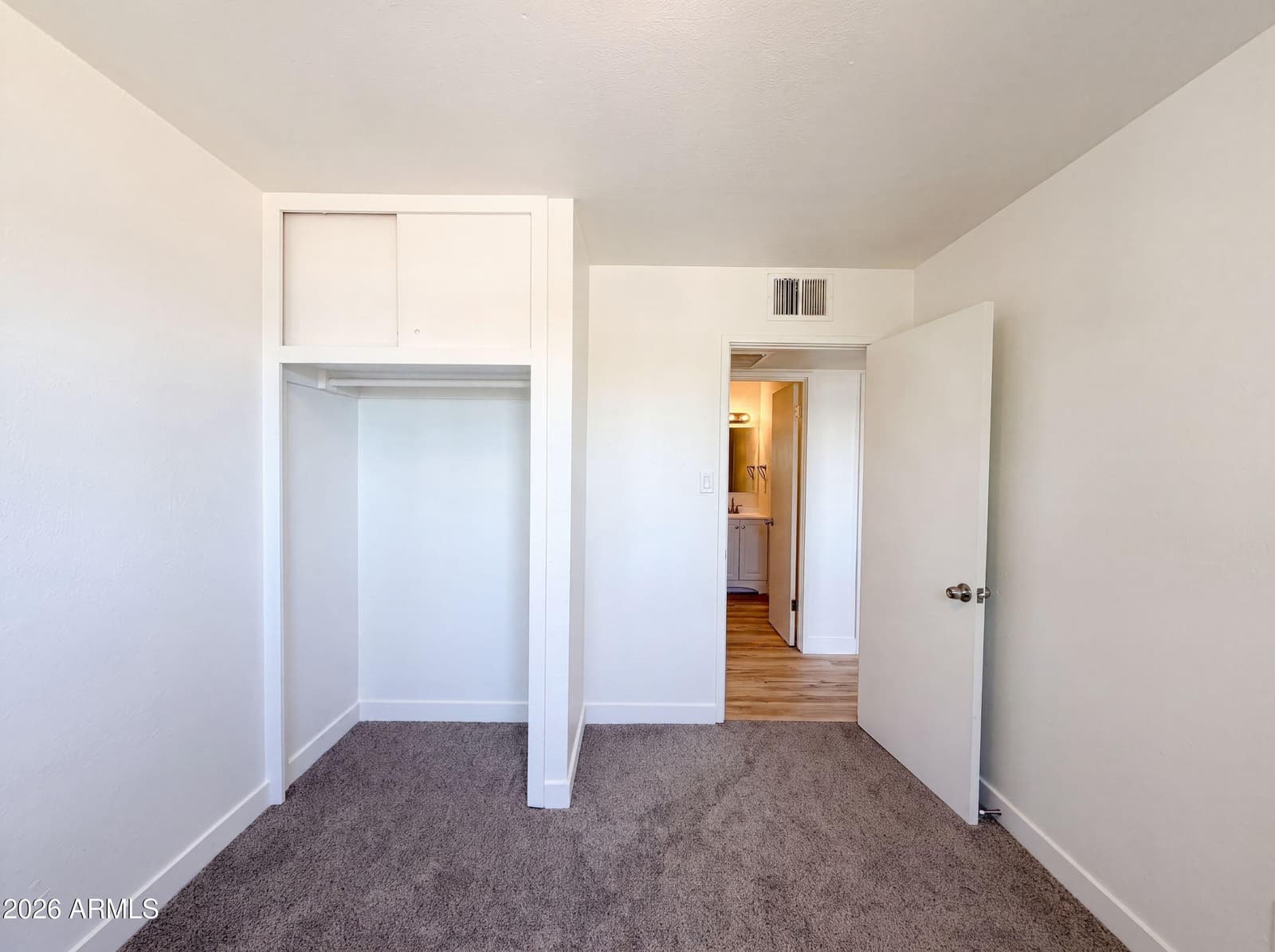 3132 W BETHANY HOME Road, Phoenix, AZ 85017 — photo 14 of 20