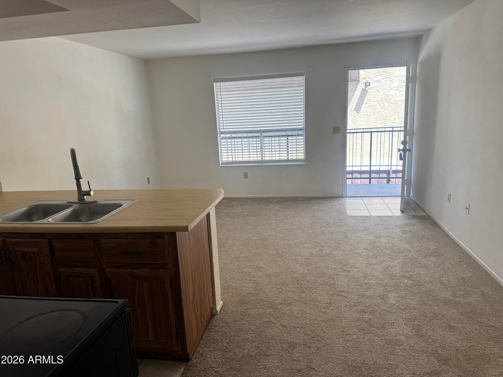 461 W HOLMES Avenue 331, Mesa, AZ 85210 — photo 3 of 14