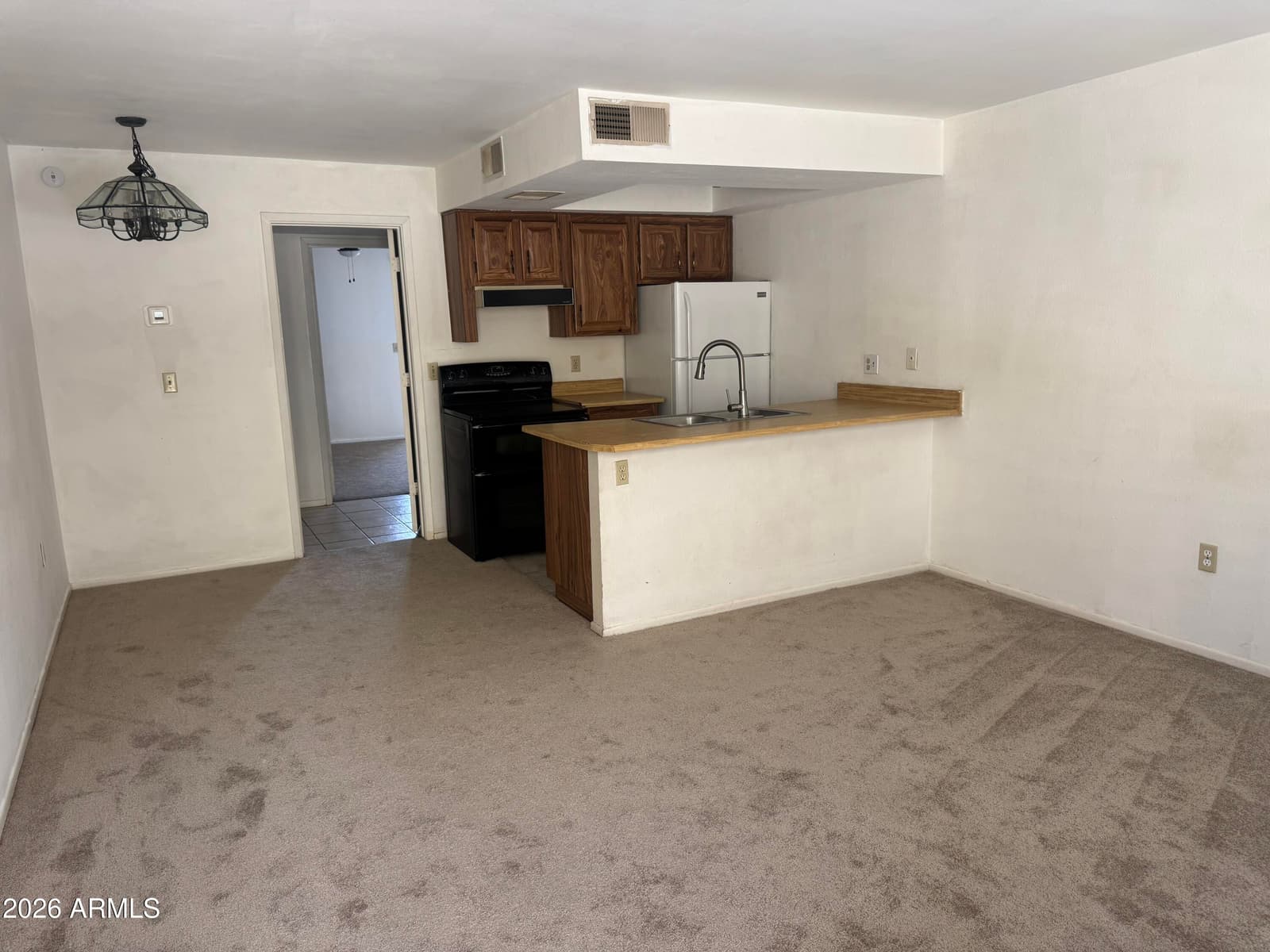 461 W HOLMES Avenue 331, Mesa, AZ 85210 — photo 2 of 14