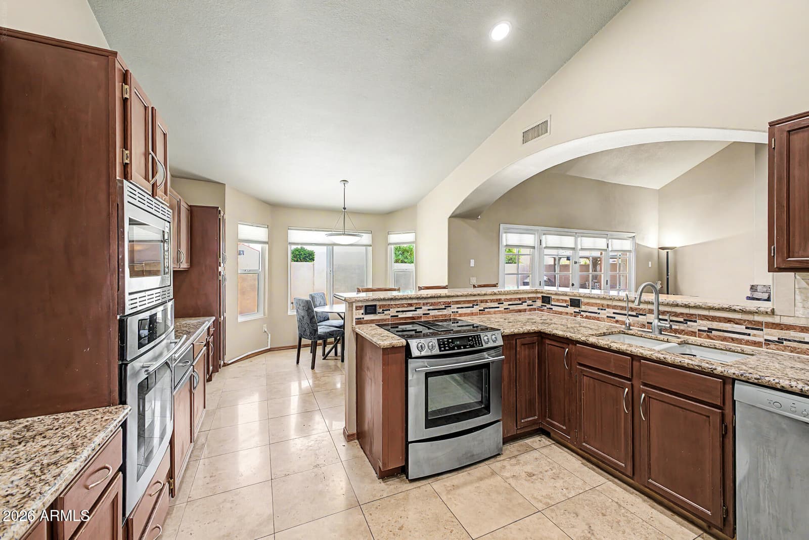 4113 E GLENHAVEN Drive, Phoenix, AZ 85048 — photo 27 of 56