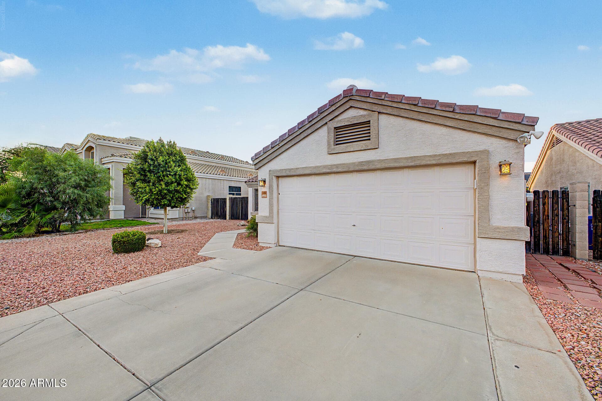 13022 W CROCUS Drive, El Mirage, AZ 85335 — photo 3 of 22