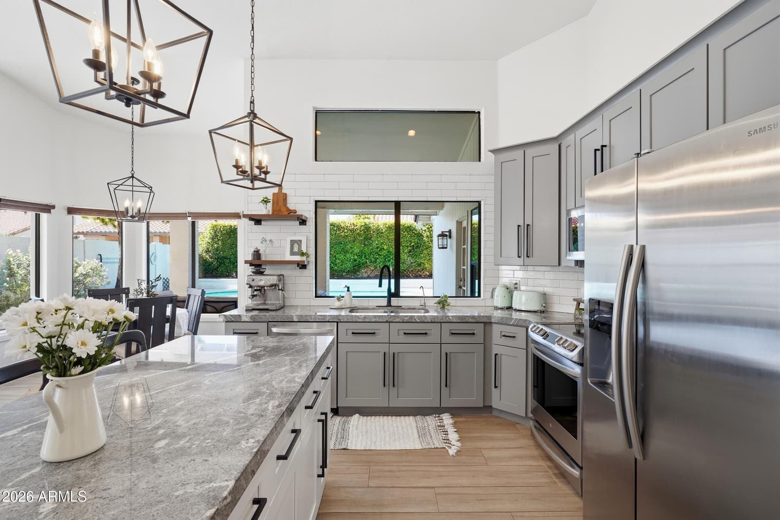 9834 E DREYFUS Avenue, Scottsdale, AZ 85260 — photo 4 of 45