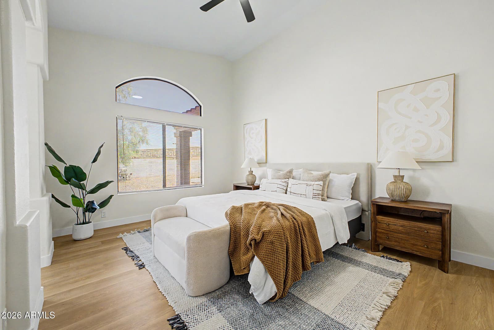 1622 S LEMON Street, Mesa, AZ 85206 — photo 15 of 37