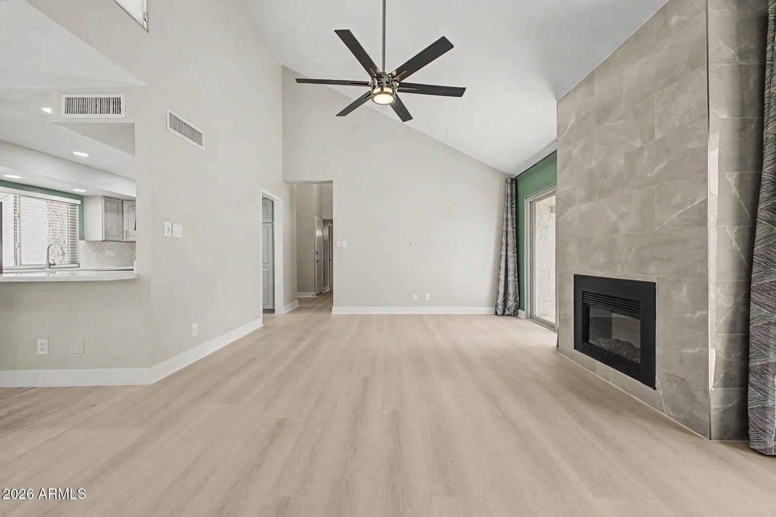 7405 N VIA CAMELLO DEL NORTE 134, Scottsdale, AZ 85258 — photo 15 of 44