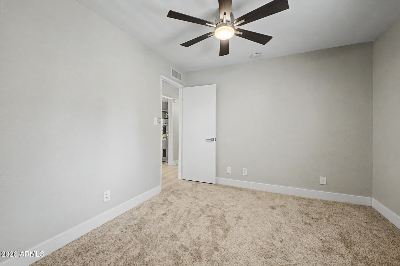 7405 N VIA CAMELLO DEL NORTE 134, Scottsdale, AZ 85258 — photo 31 of 44