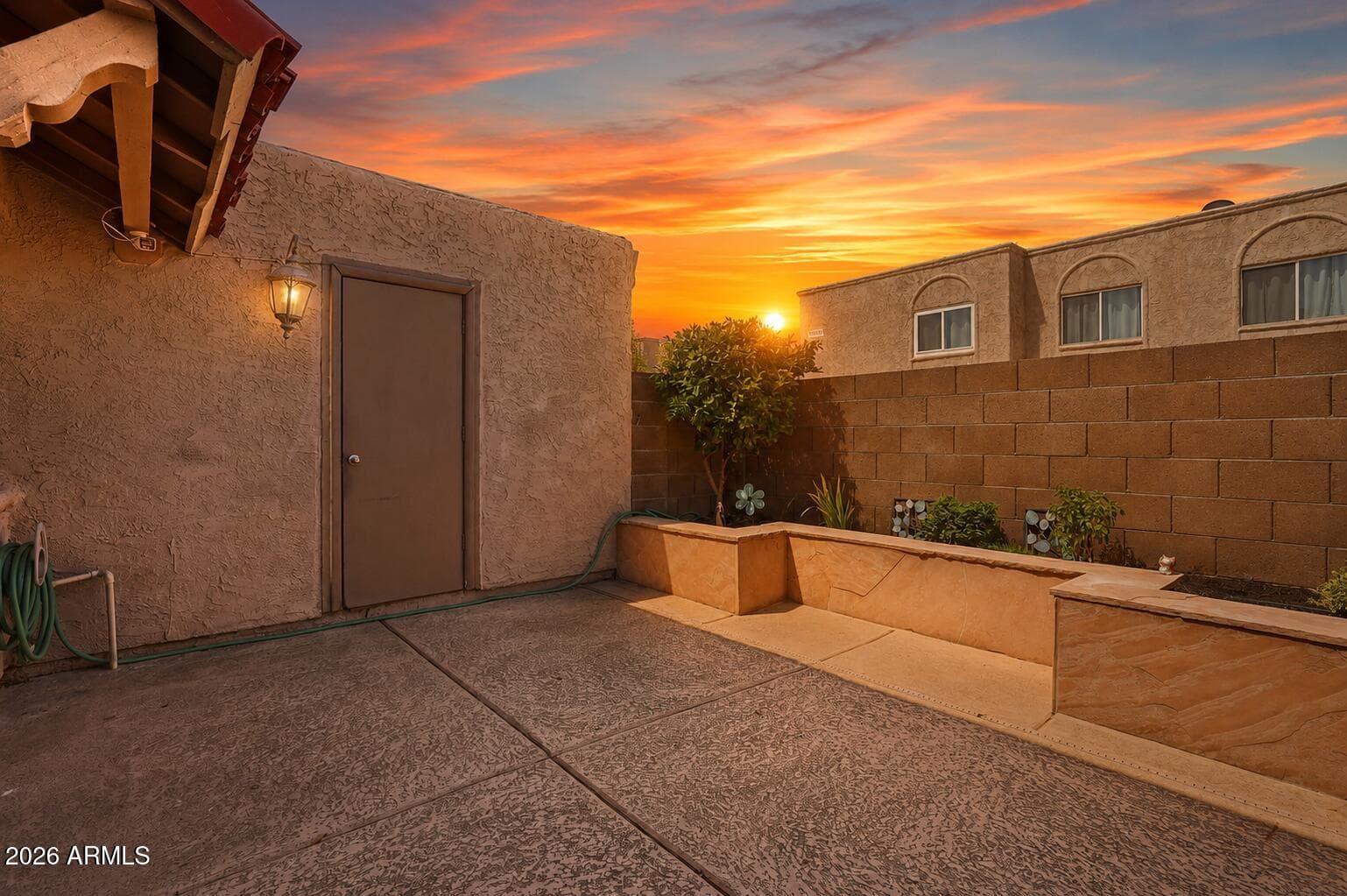 600 S DOBSON Road 6, Mesa, AZ 85202 — photo 2 of 16