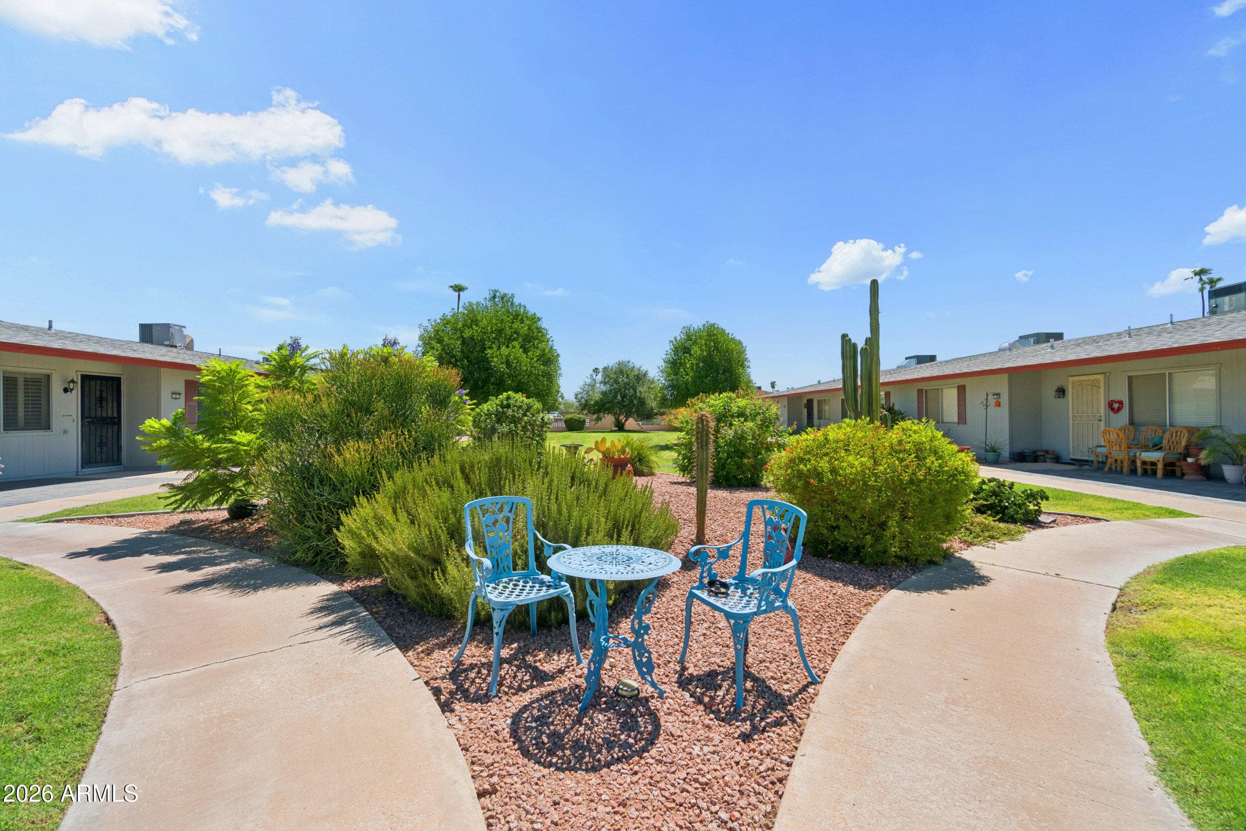 13872 N NEWCASTLE Drive, Sun City, AZ 85351 — photo 3 of 43