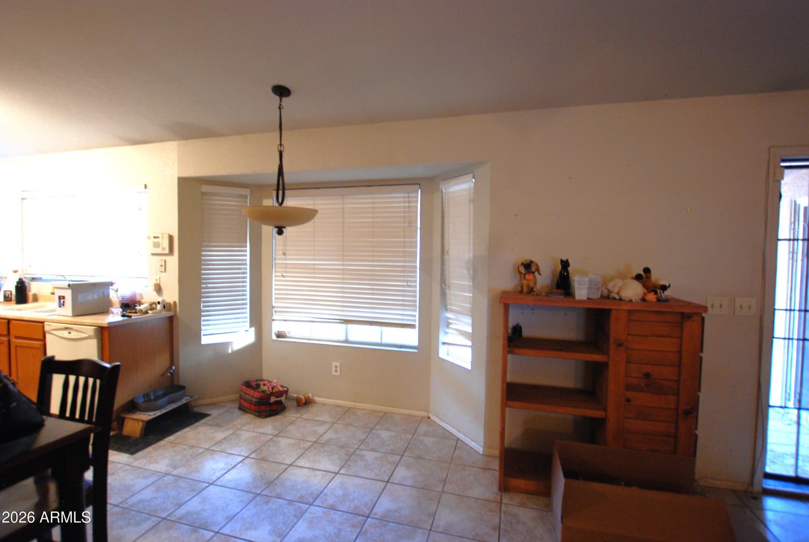 4340 E AMBER RIDGE Way, Phoenix, AZ 85048 — photo 6 of 32
