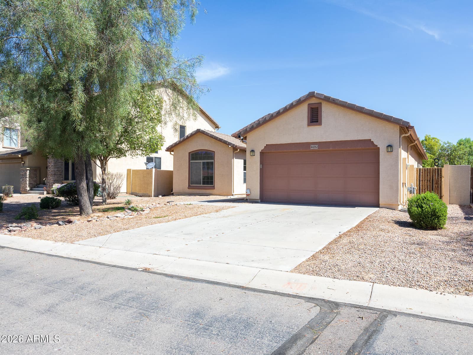 44352 W JUNIPER Avenue, Maricopa, AZ 85138 — photo 3 of 45
