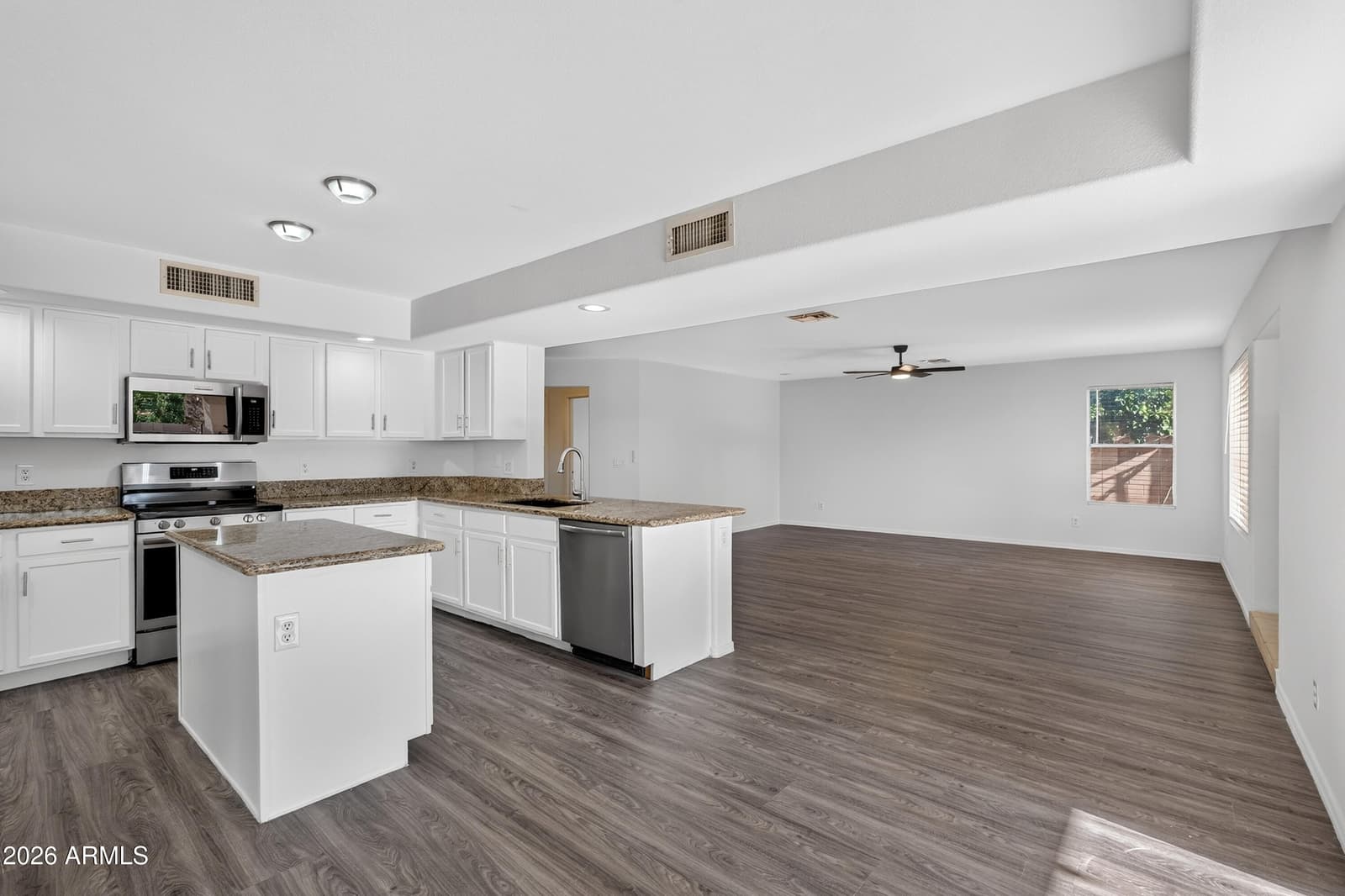 716 S CARDINAL Street, Gilbert, AZ 85296 — photo 17 of 62