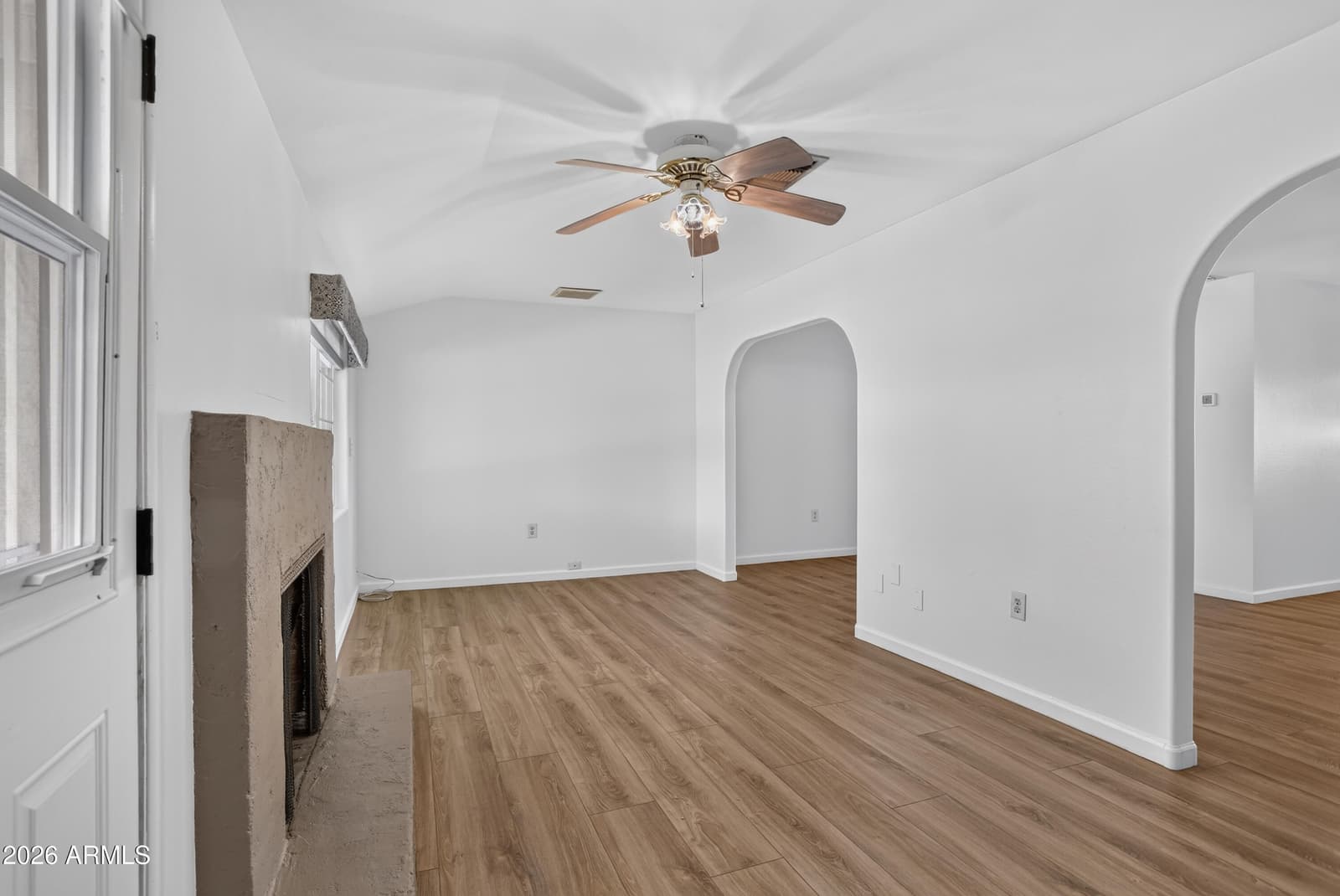 10613 W MEADE Drive, Sun City, AZ 85351 — photo 10 of 31